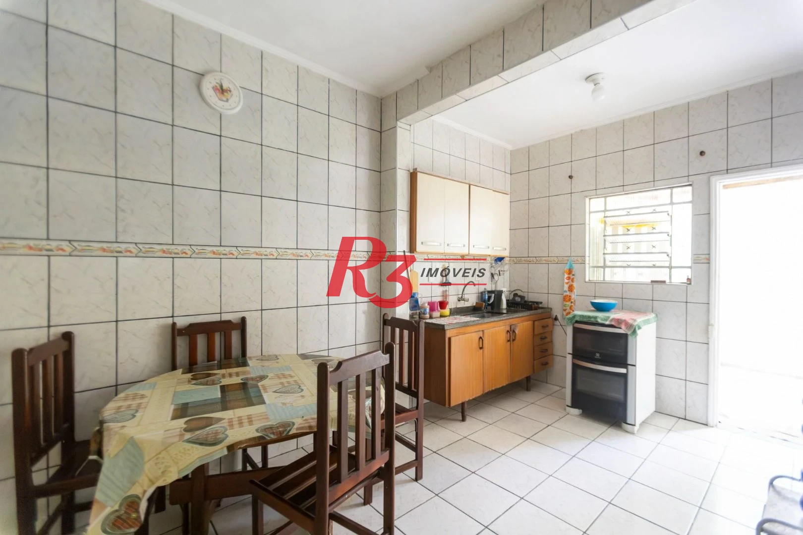 Sobrado à venda, 117 m² por R$ 470.000,00 - Estuário - Santos/SP