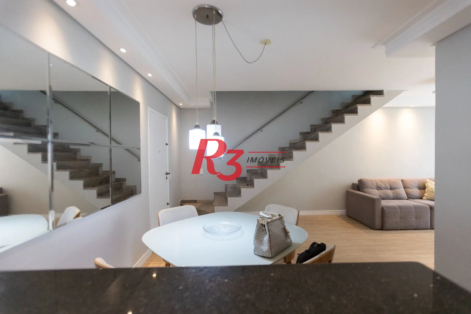 Cobertura com 3 dormitórios à venda, 149 m² por R$ 1.850.000,00 - José Menino - Santos/SP