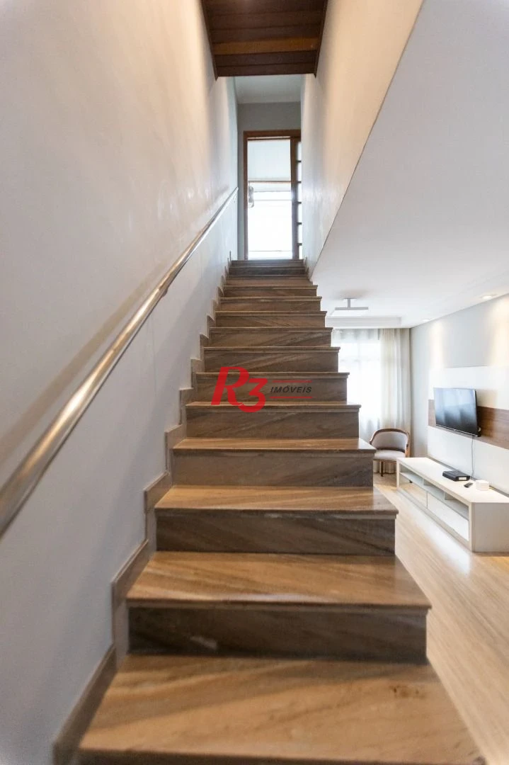 Cobertura com 3 dormitórios à venda, 149 m² por R$ 1.850.000,00 - José Menino - Santos/SP