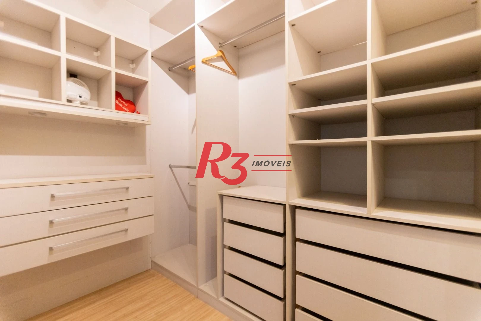 Cobertura com 3 dormitórios à venda, 149 m² por R$ 1.850.000,00 - José Menino - Santos/SP