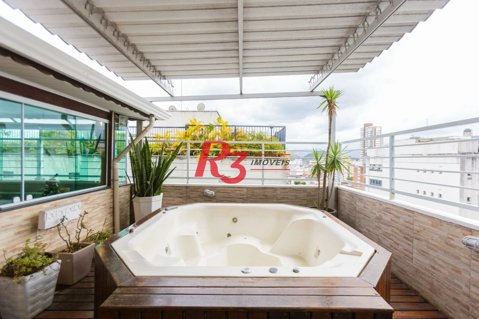 Cobertura com 3 dormitórios à venda, 149 m² por R$ 1.850.000,00 - José Menino - Santos/SP