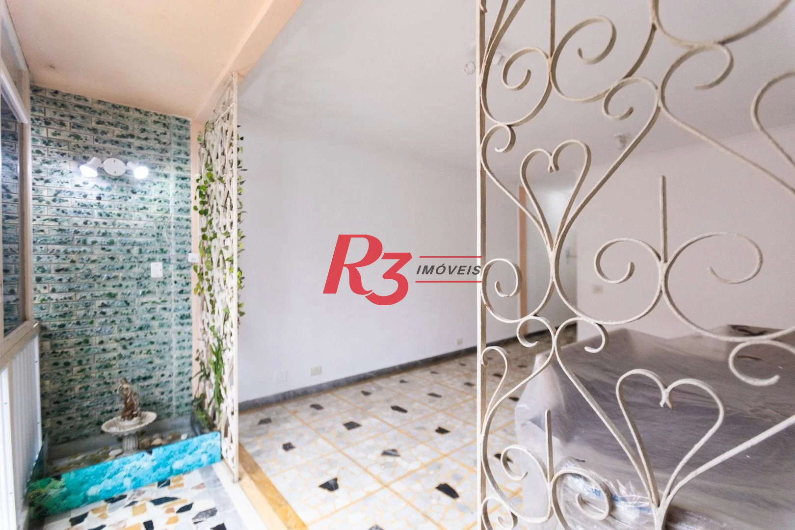 Apartamento com 2 dormitórios à venda, 86 m² por R$ 600.000,00 - Aparecida - Santos/SP