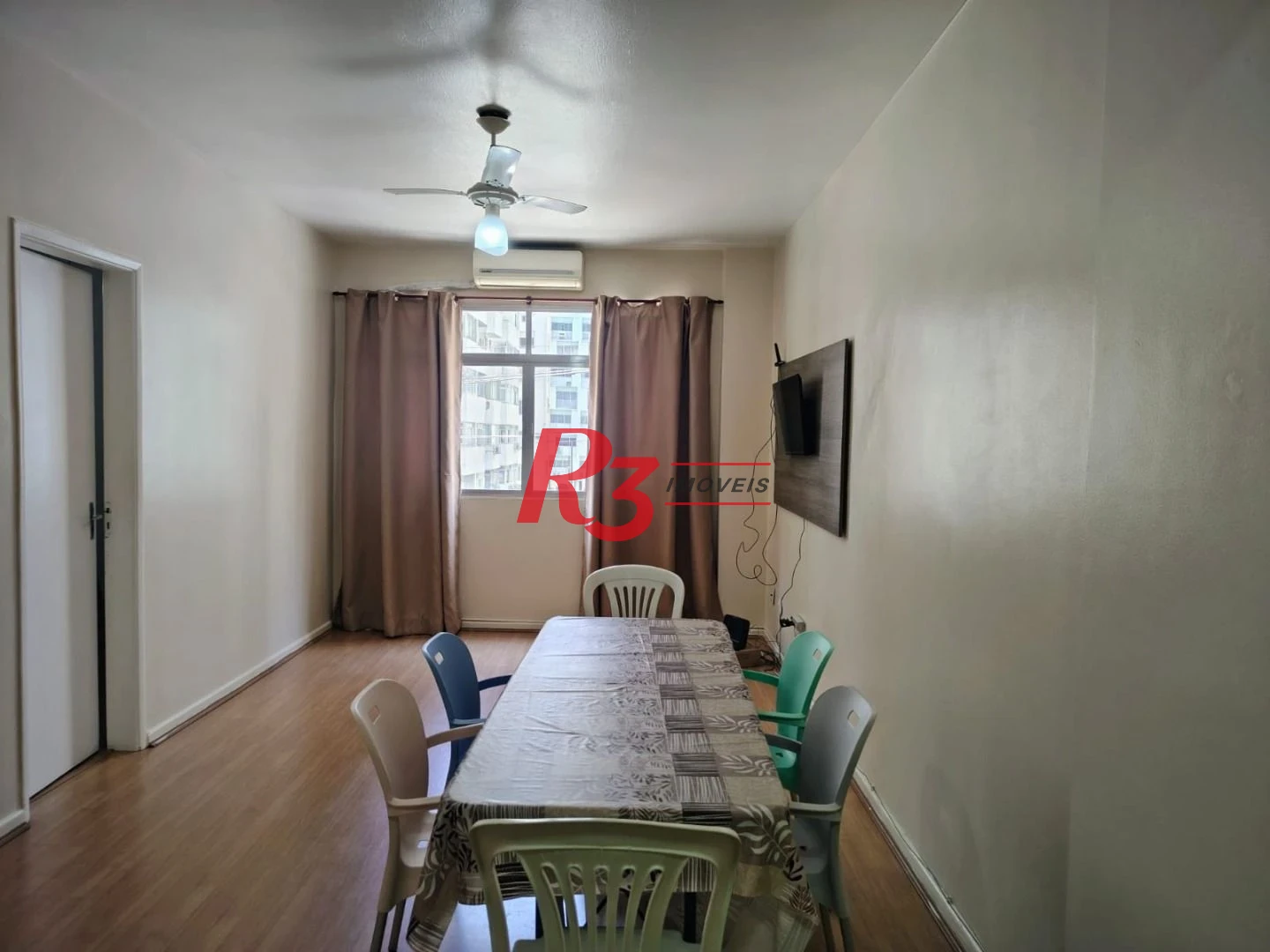 Apartamento com 2 dormitórios para alugar, 42 m² por R$ 4.300,02/mês - Aparecida - Santos/SP