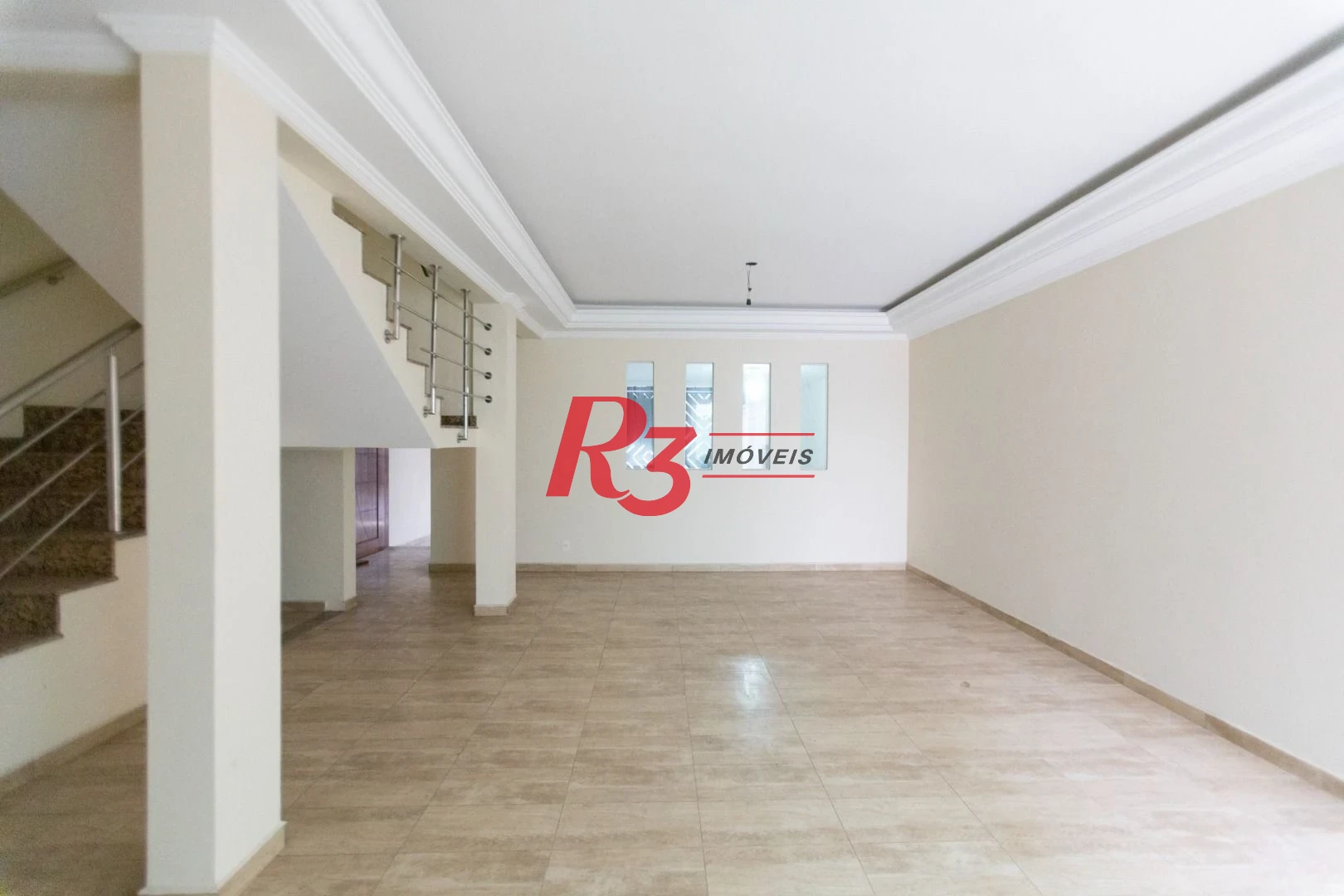 Sobrado com 4 dormitórios, 430 m² - venda por R$ 2.500.000,00 ou aluguel por R$ 15.000,00/mês - Campo Grande - Santos/SP