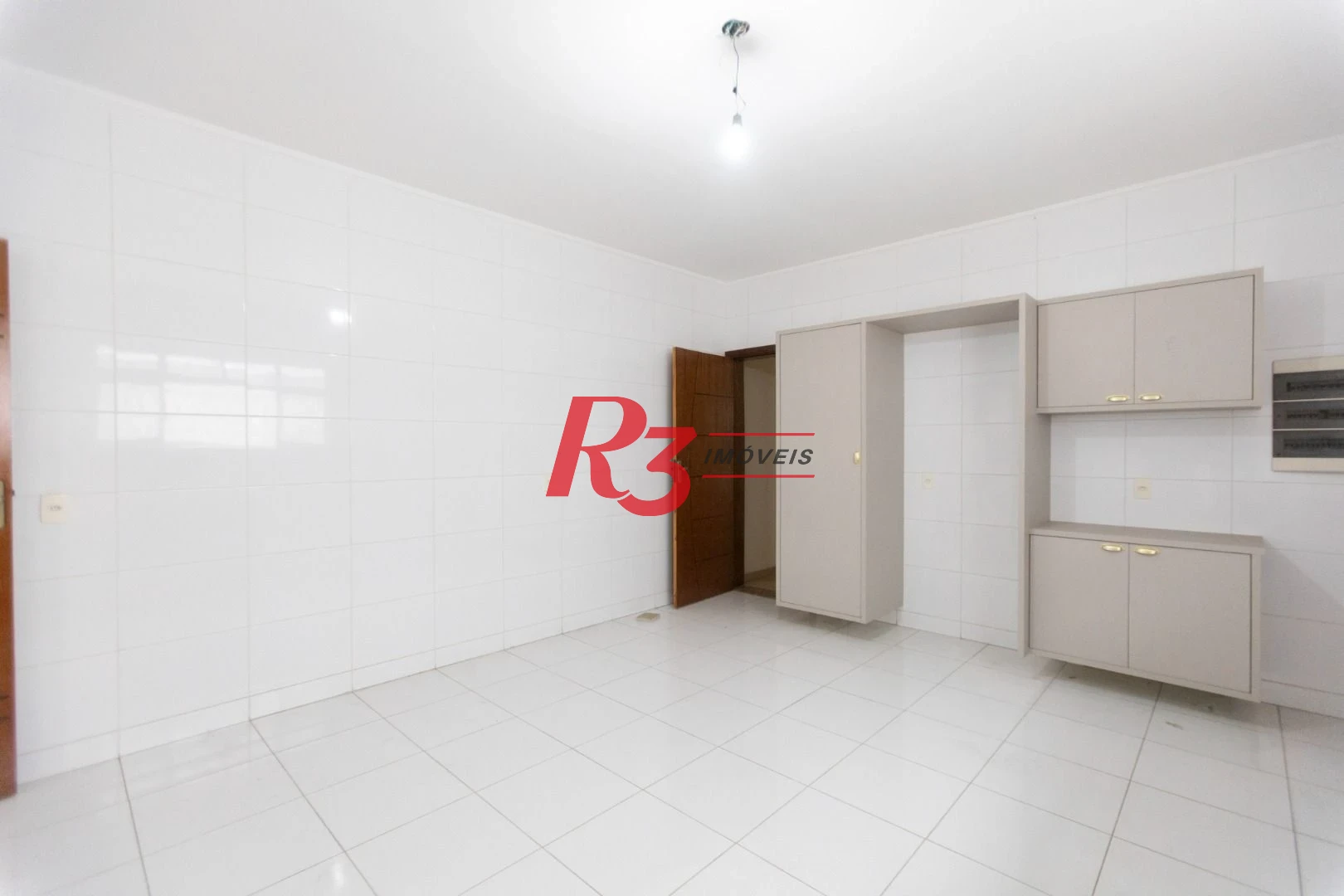 Sobrado com 4 dormitórios, 430 m² - venda por R$ 2.500.000,00 ou aluguel por R$ 15.000,00/mês - Campo Grande - Santos/SP