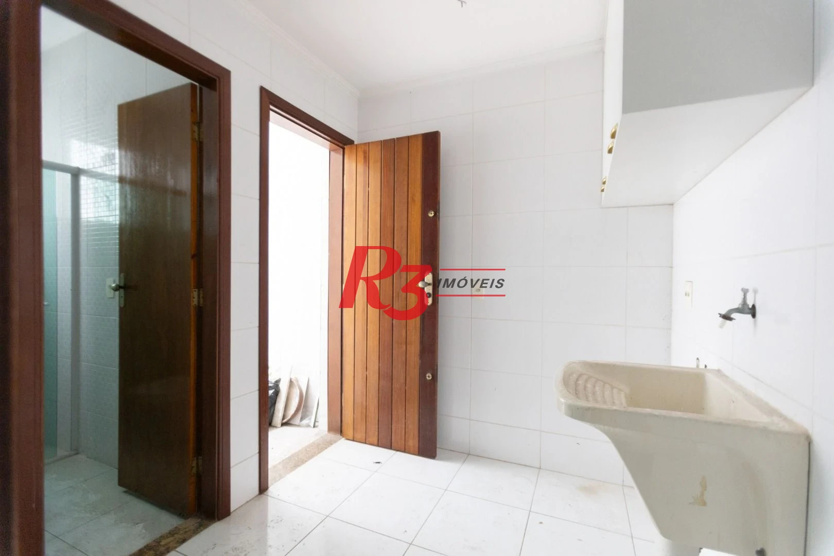 Sobrado com 4 dormitórios, 430 m² - venda por R$ 2.500.000,00 ou aluguel por R$ 15.000,00/mês - Campo Grande - Santos/SP
