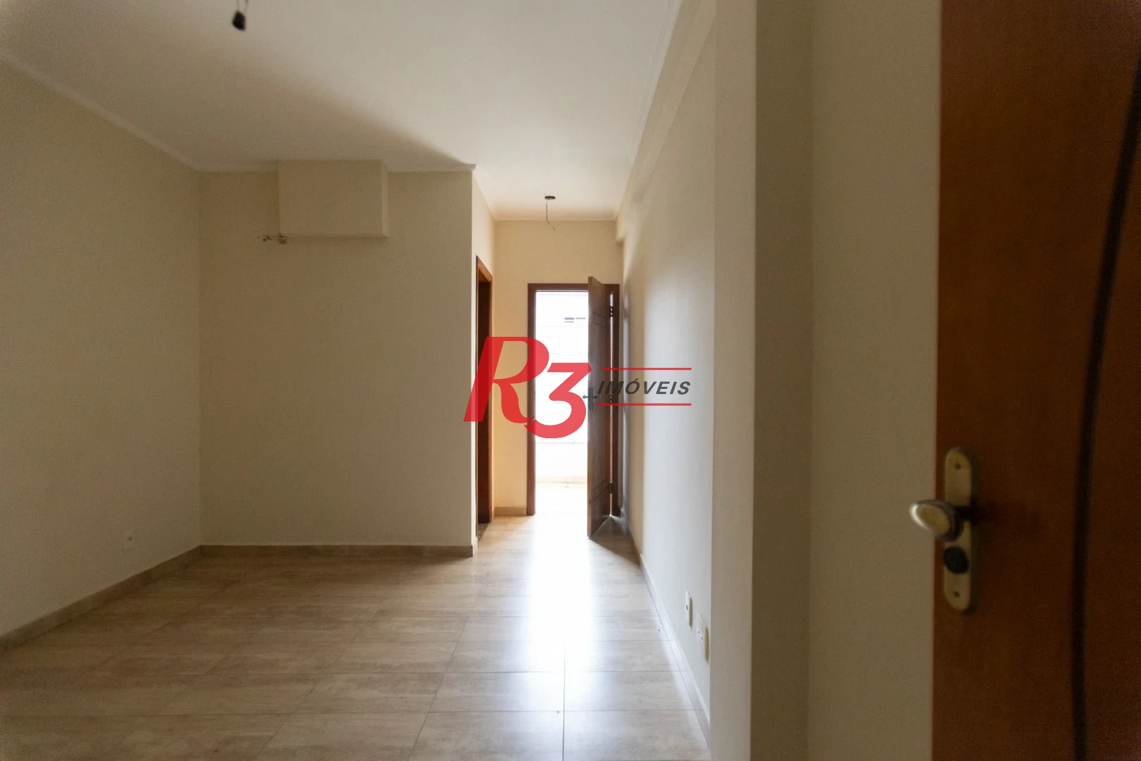 Sobrado com 4 dormitórios, 430 m² - venda por R$ 2.500.000,00 ou aluguel por R$ 15.000,00/mês - Campo Grande - Santos/SP