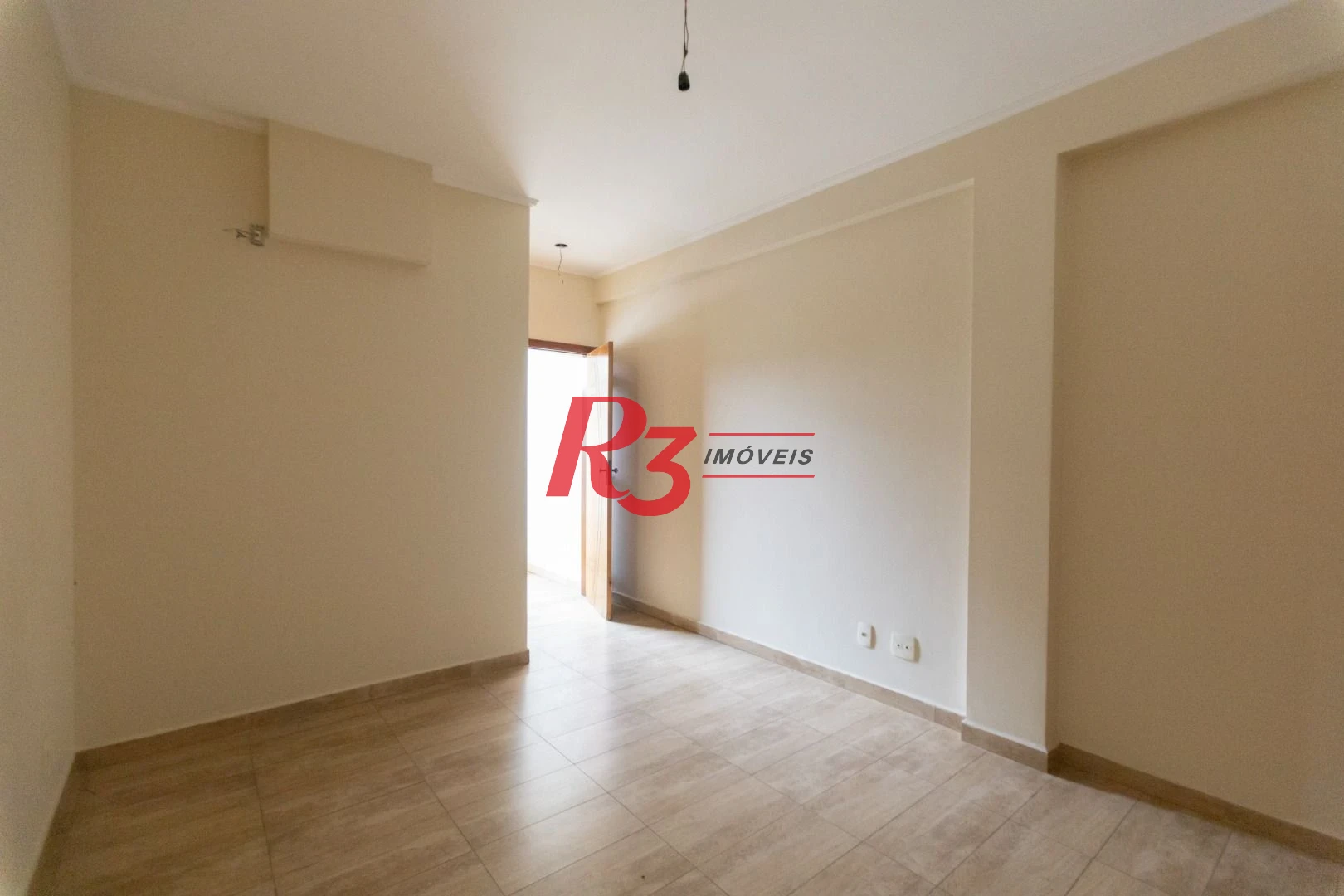 Sobrado com 4 dormitórios, 430 m² - venda por R$ 2.500.000,00 ou aluguel por R$ 15.000,00/mês - Campo Grande - Santos/SP