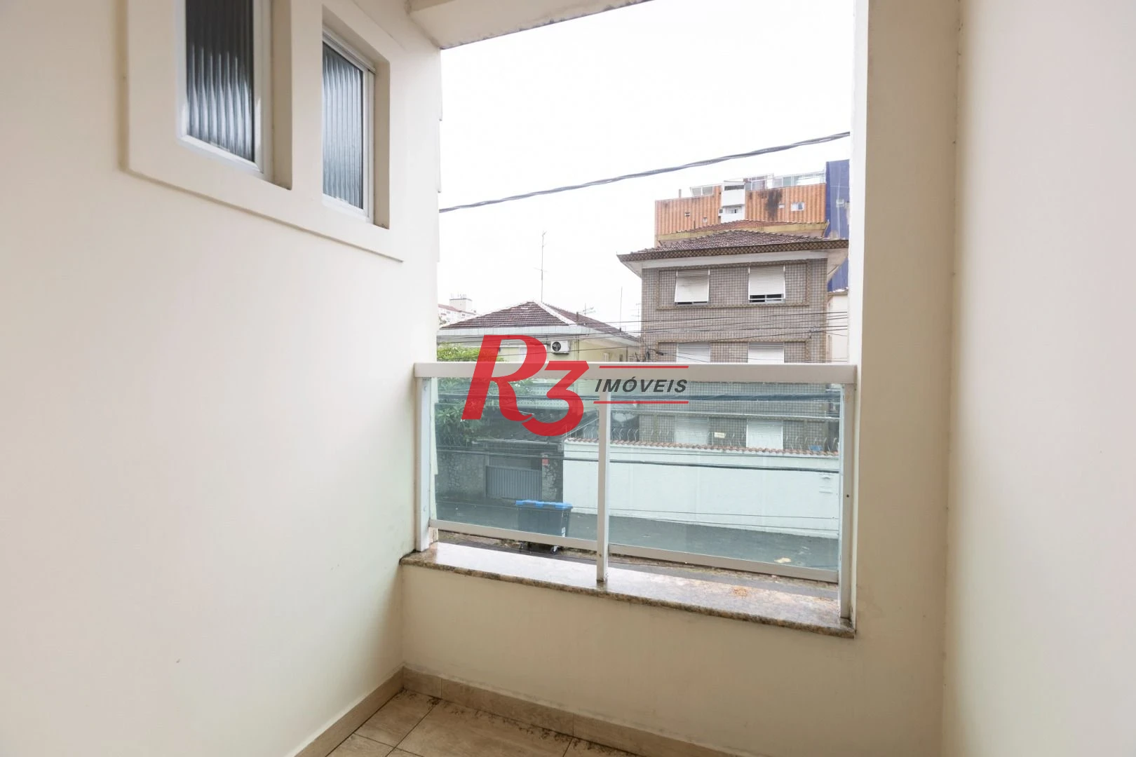 Sobrado com 4 dormitórios, 430 m² - venda por R$ 2.500.000,00 ou aluguel por R$ 15.000,00/mês - Campo Grande - Santos/SP