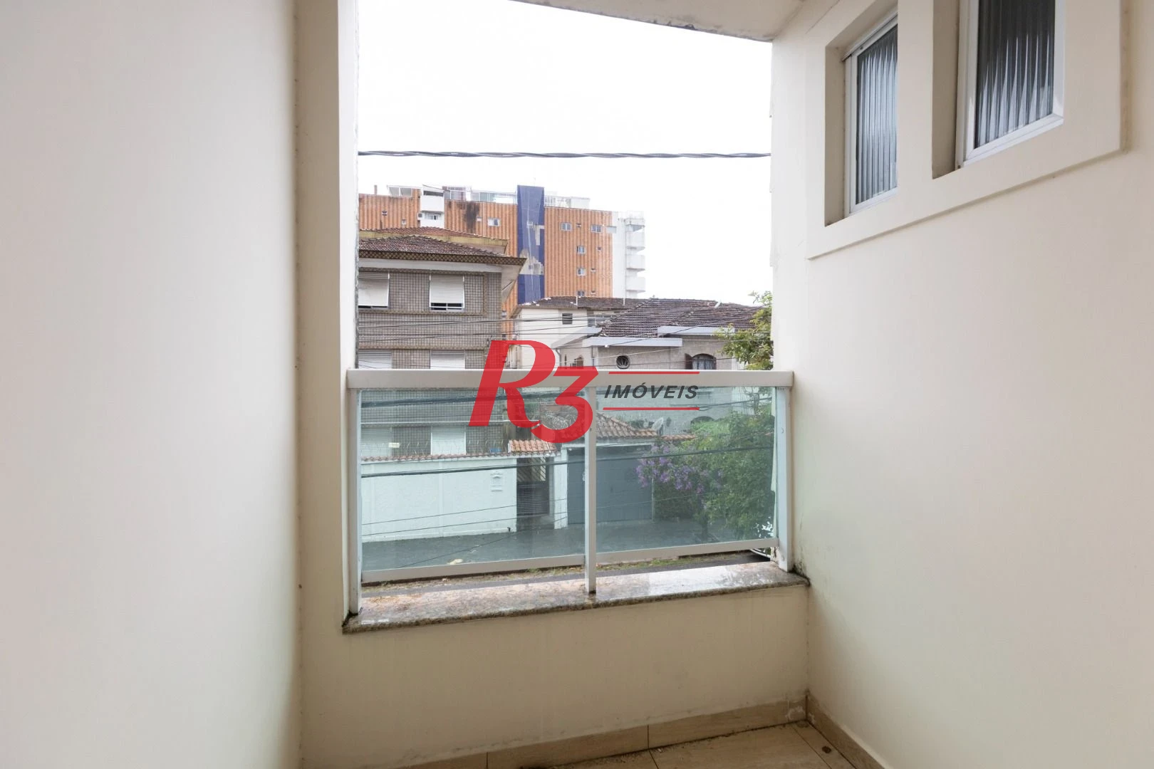 Sobrado com 4 dormitórios, 430 m² - venda por R$ 2.500.000,00 ou aluguel por R$ 15.000,00/mês - Campo Grande - Santos/SP