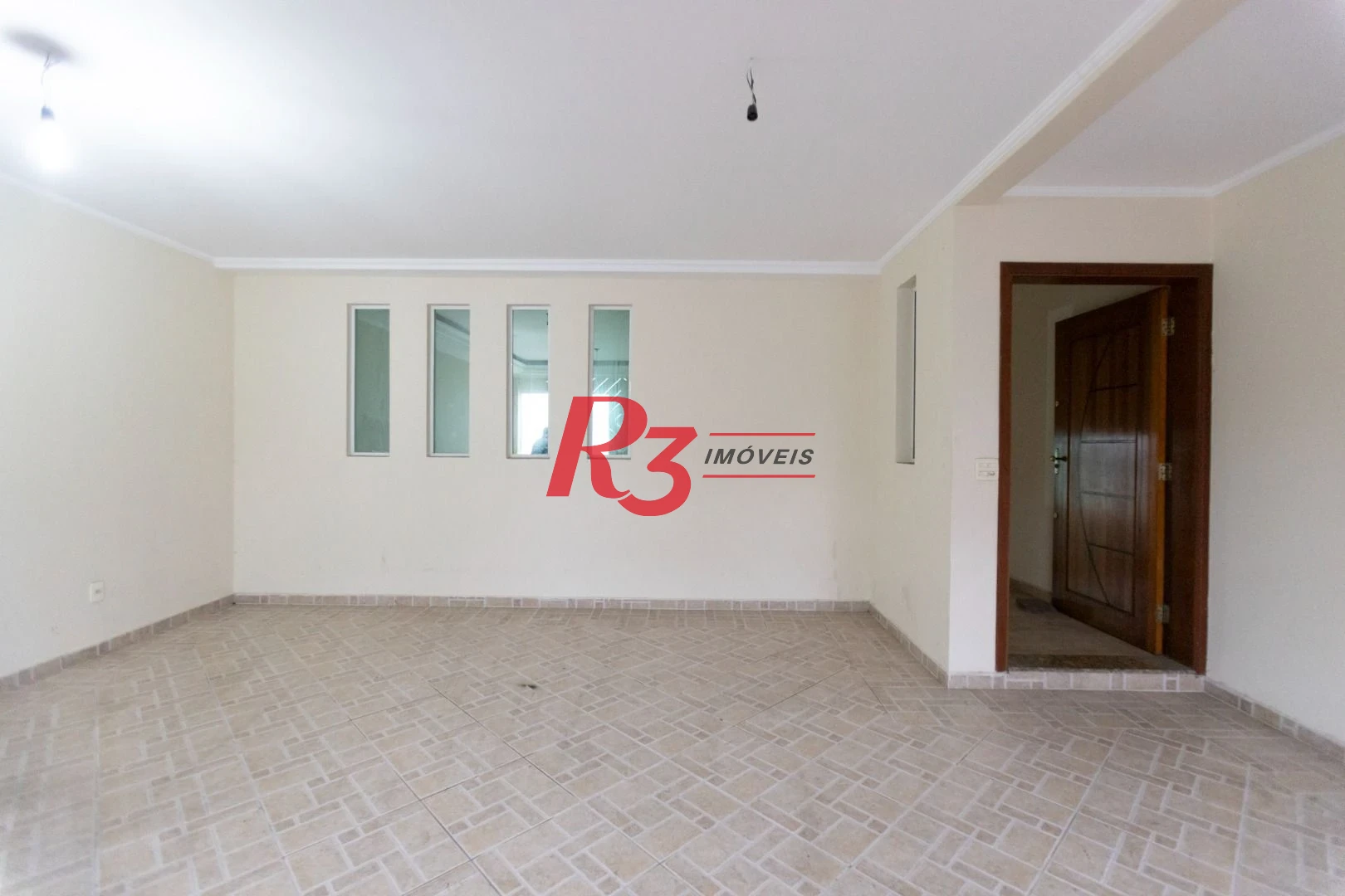 Sobrado com 4 dormitórios, 430 m² - venda por R$ 2.500.000,00 ou aluguel por R$ 15.000,00/mês - Campo Grande - Santos/SP