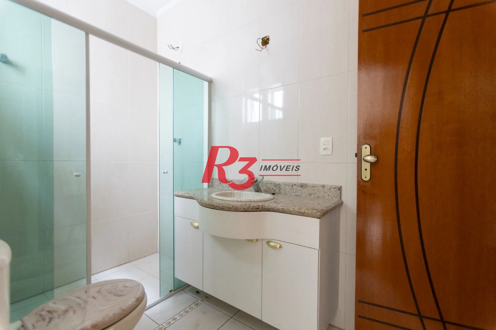 Sobrado com 4 dormitórios, 430 m² - venda por R$ 2.500.000,00 ou aluguel por R$ 15.000,00/mês - Campo Grande - Santos/SP