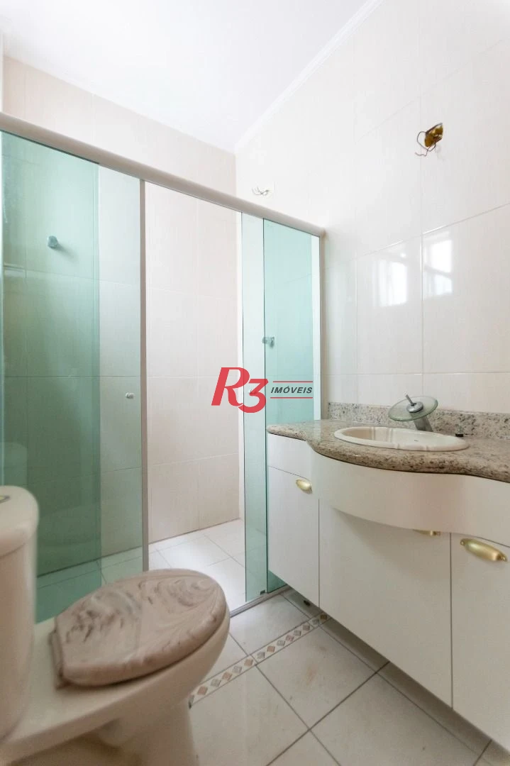 Sobrado com 4 dormitórios, 430 m² - venda por R$ 2.500.000,00 ou aluguel por R$ 15.000,00/mês - Campo Grande - Santos/SP