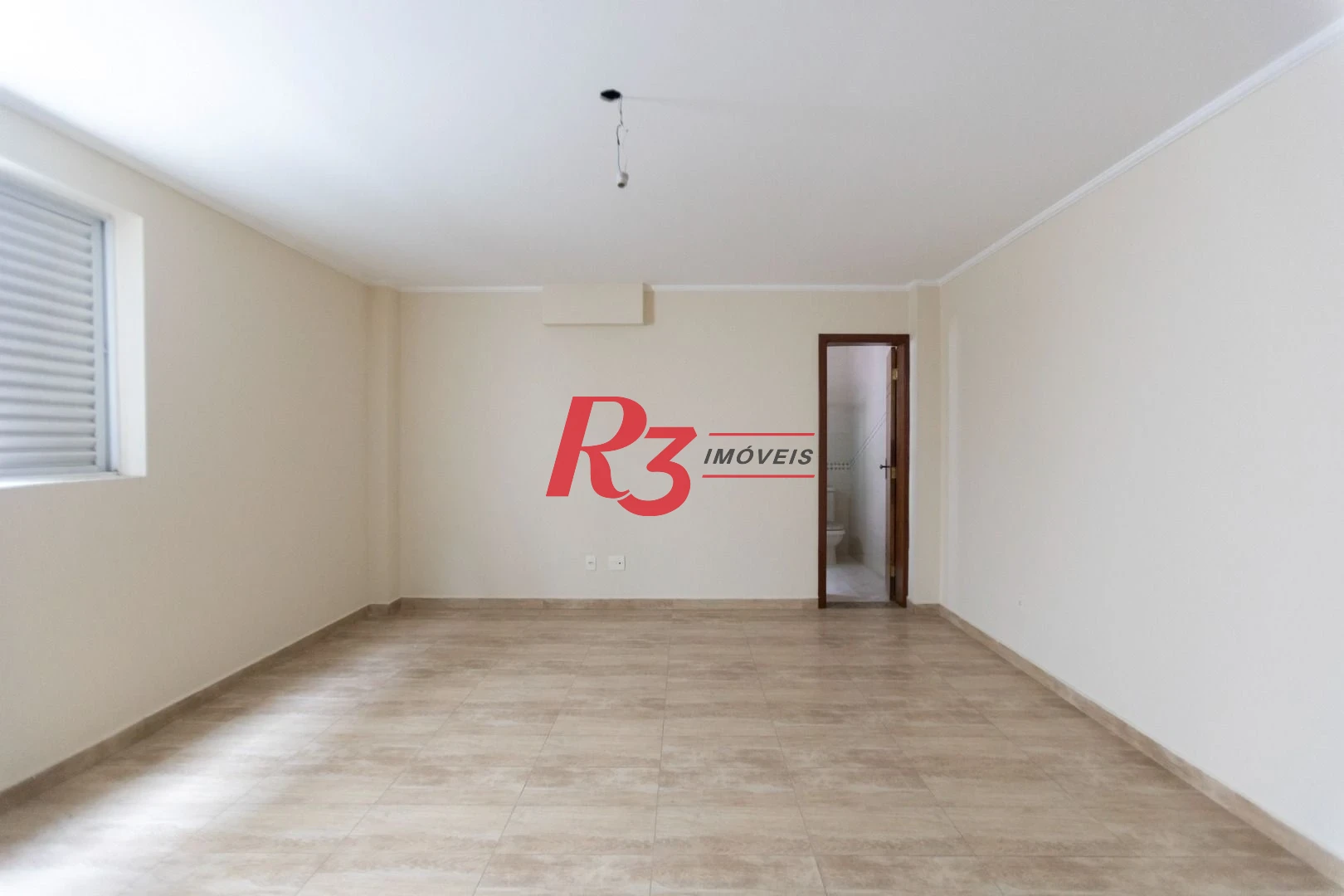 Sobrado com 4 dormitórios, 430 m² - venda por R$ 2.500.000,00 ou aluguel por R$ 15.000,00/mês - Campo Grande - Santos/SP