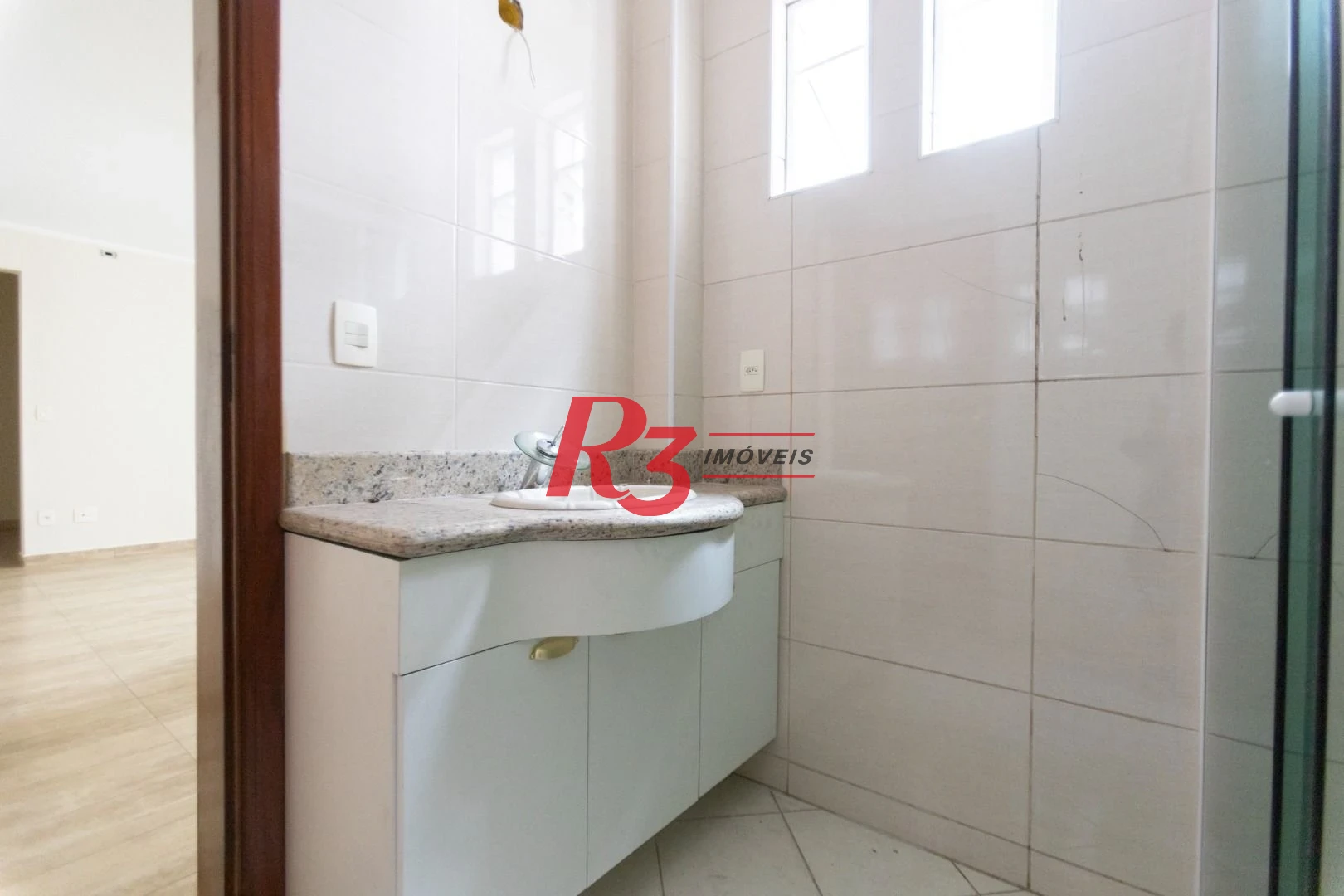 Sobrado com 4 dormitórios, 430 m² - venda por R$ 2.500.000,00 ou aluguel por R$ 15.000,00/mês - Campo Grande - Santos/SP