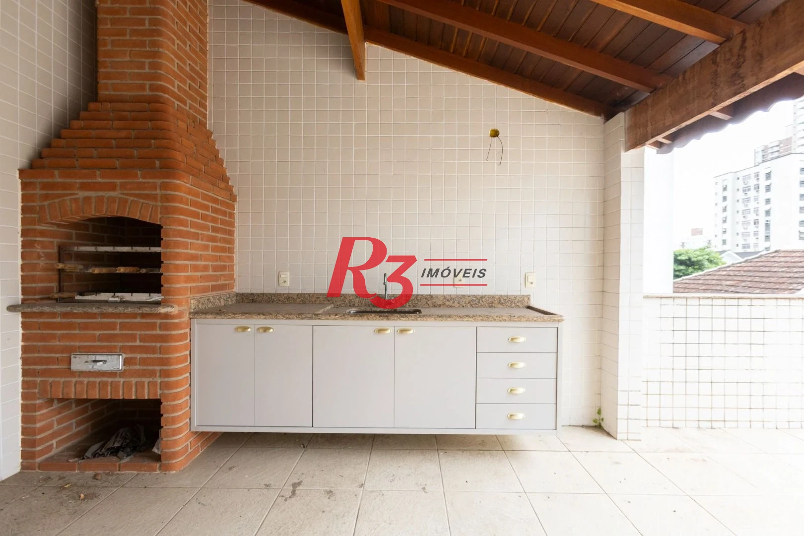 Sobrado com 4 dormitórios, 430 m² - venda por R$ 2.500.000,00 ou aluguel por R$ 15.000,00/mês - Campo Grande - Santos/SP
