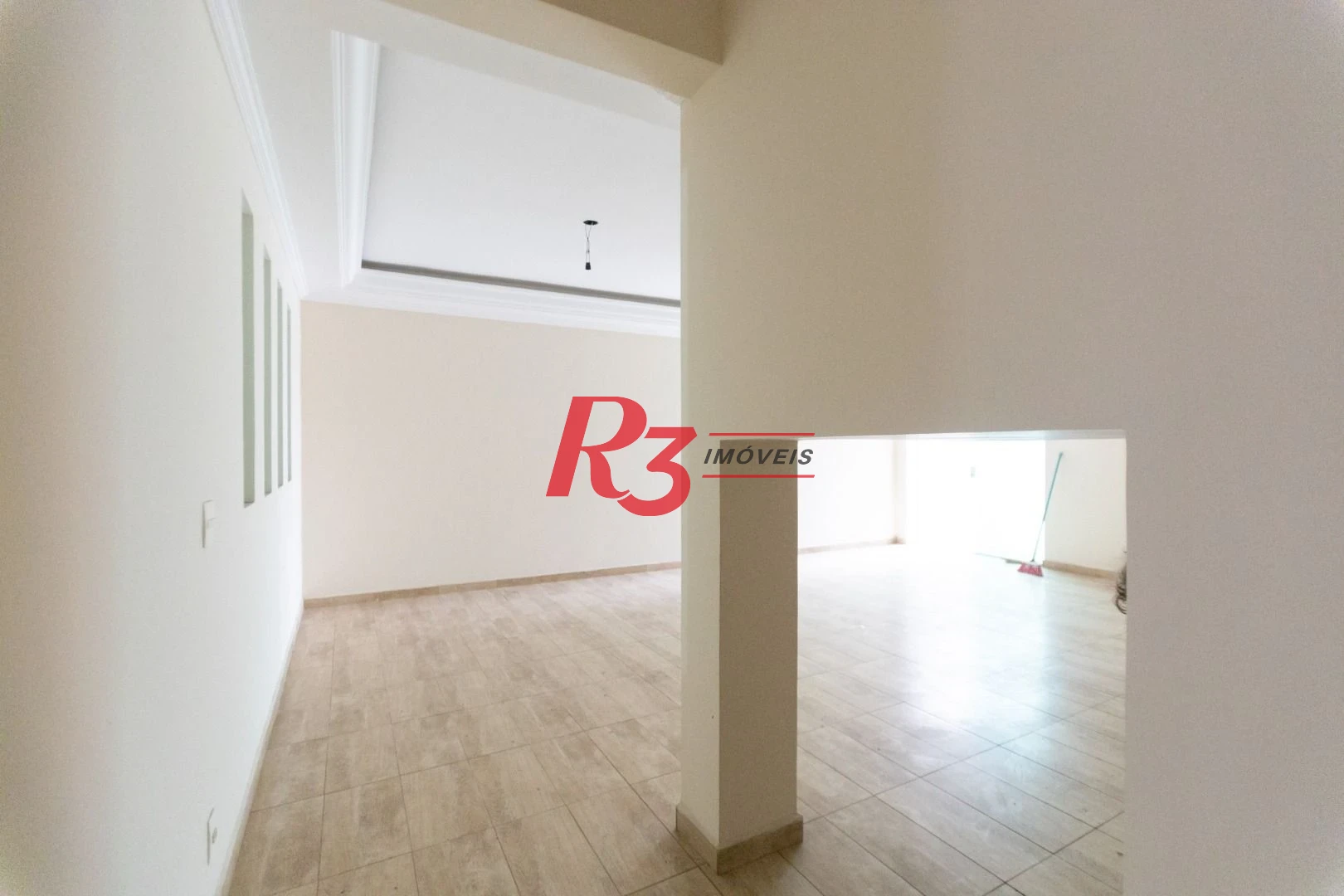 Sobrado com 4 dormitórios, 430 m² - venda por R$ 2.500.000,00 ou aluguel por R$ 15.000,00/mês - Campo Grande - Santos/SP