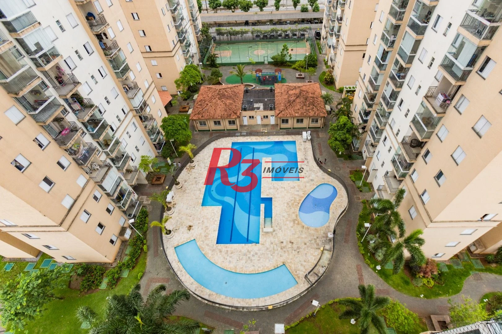 Apartamento com 2 dormitórios à venda, 62 m² por R$ 430.000,00 - Areia Branca - Santos/SP