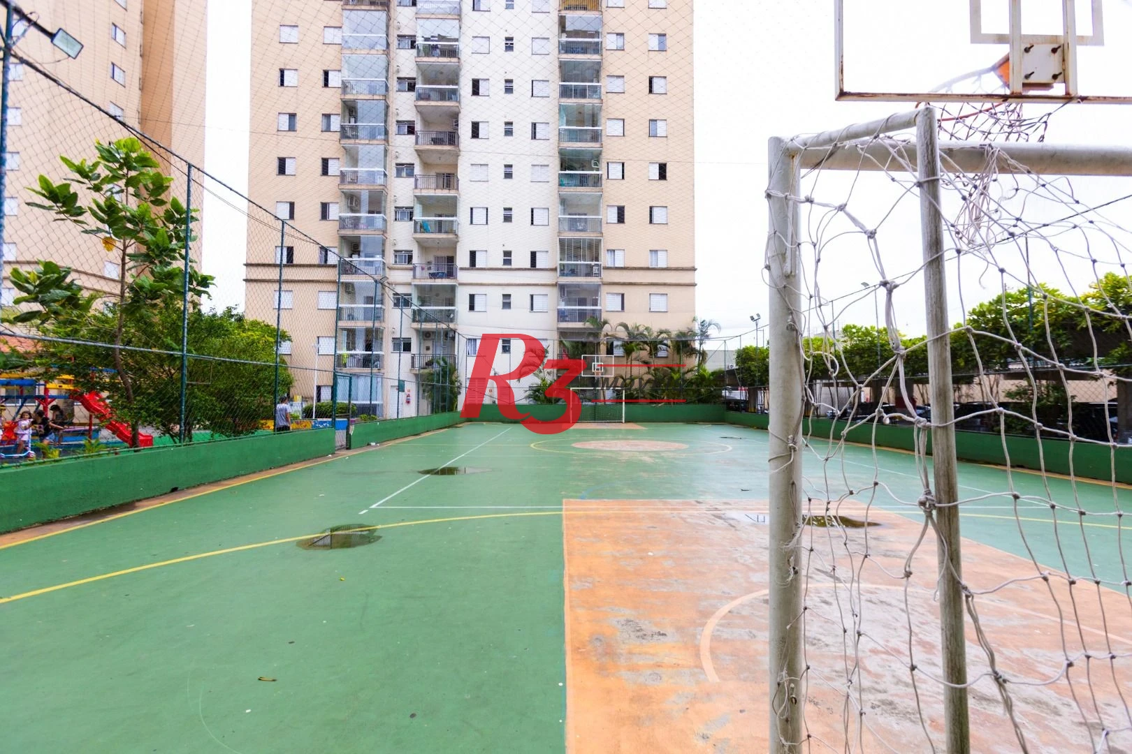 Apartamento com 2 dormitórios à venda, 62 m² por R$ 430.000,00 - Areia Branca - Santos/SP