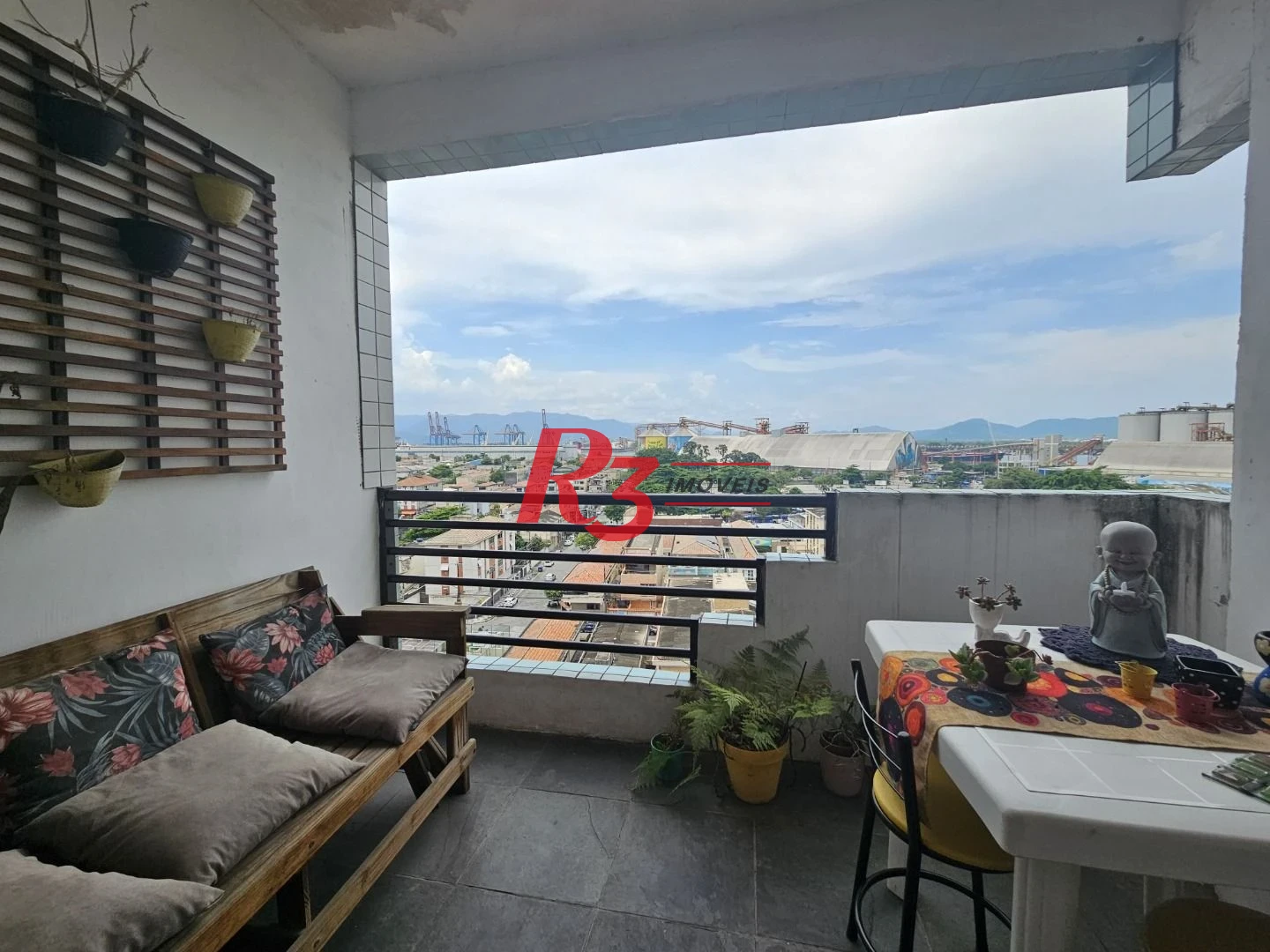 Apartamento com 2 dormitórios à venda, 110 m² por R$ 670.000,00 - Ponta da Praia - Santos/SP