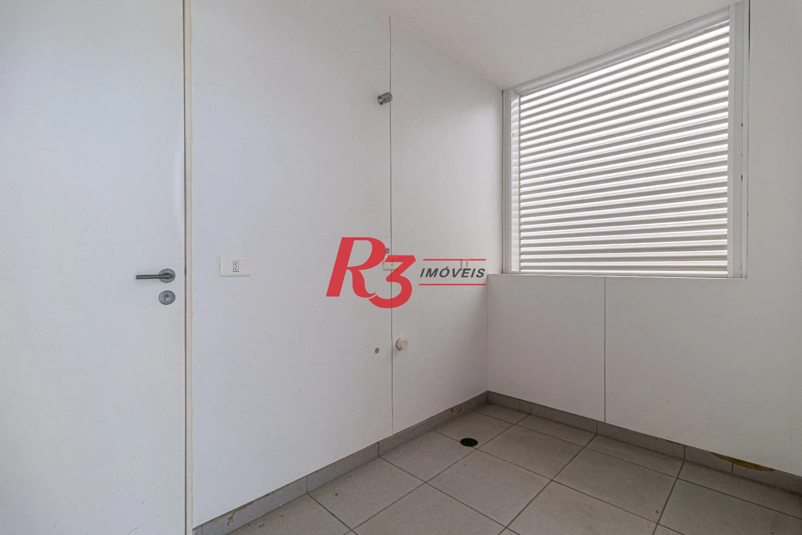 Sala, 538 m² - venda por R$ 8.000.000,00 ou aluguel por R$ 48.764,59/mês - José Menino - Santos/SP