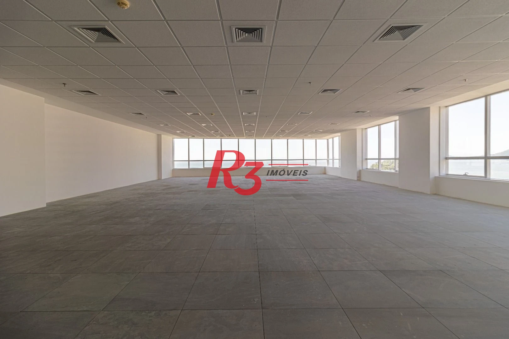 Sala para alugar, 517 m² por R$ 39.276,64/mês - José Menino - Santos/SP