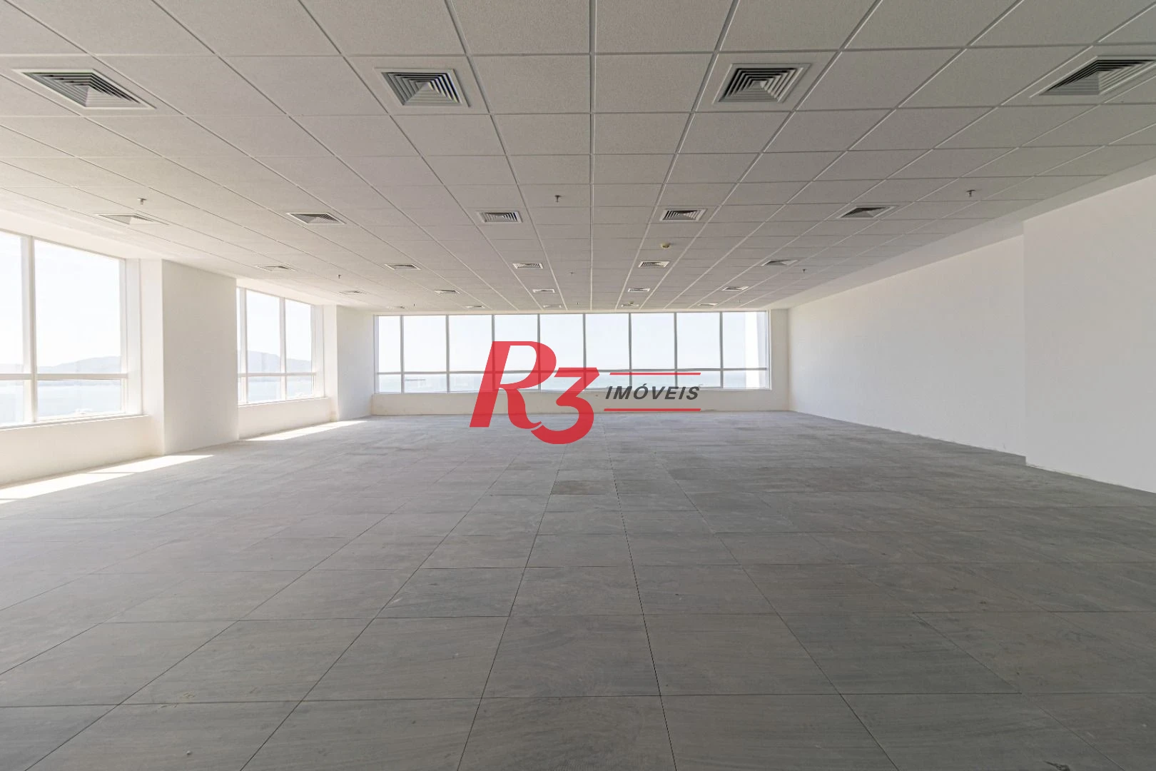 Sala para alugar, 517 m² por R$ 39.276,64/mês - José Menino - Santos/SP