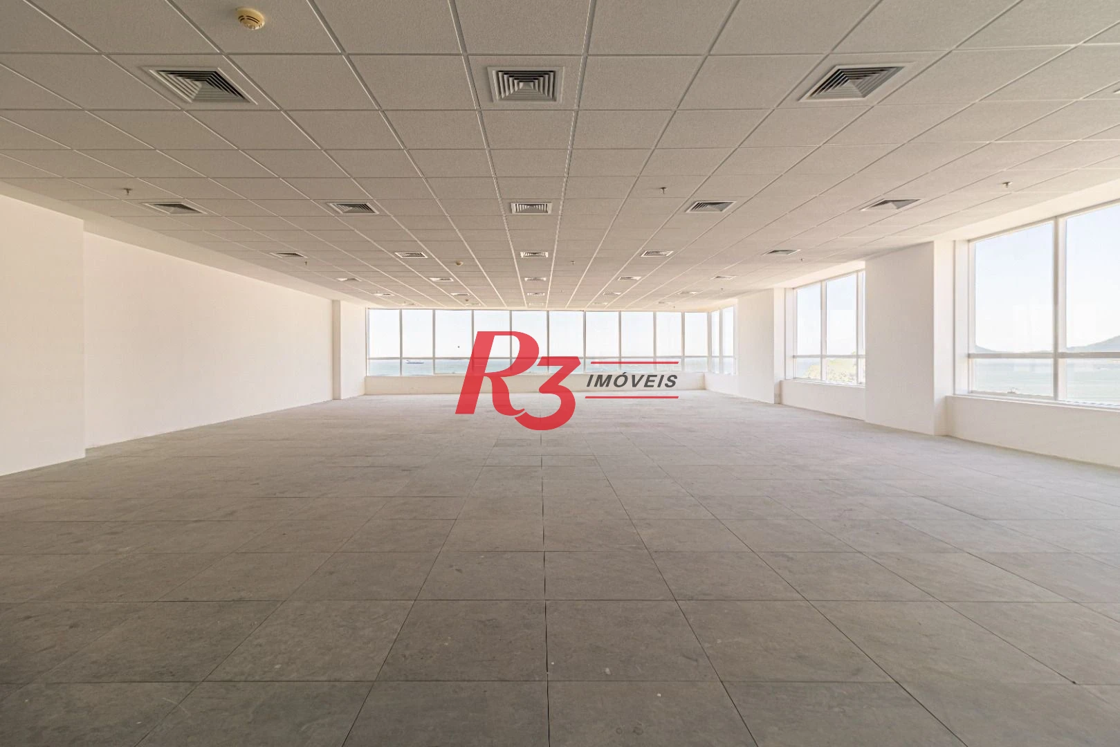 Sala para alugar, 517 m² por R$ 45.188,19/mês - José Menino - Santos/SP