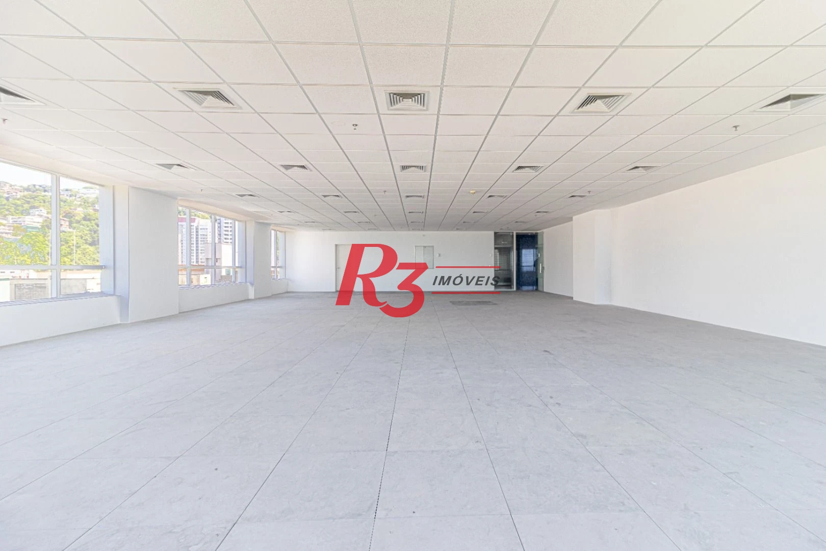 Sala para alugar, 517 m² por R$ 38.694,26/mês - José Menino - Santos/SP