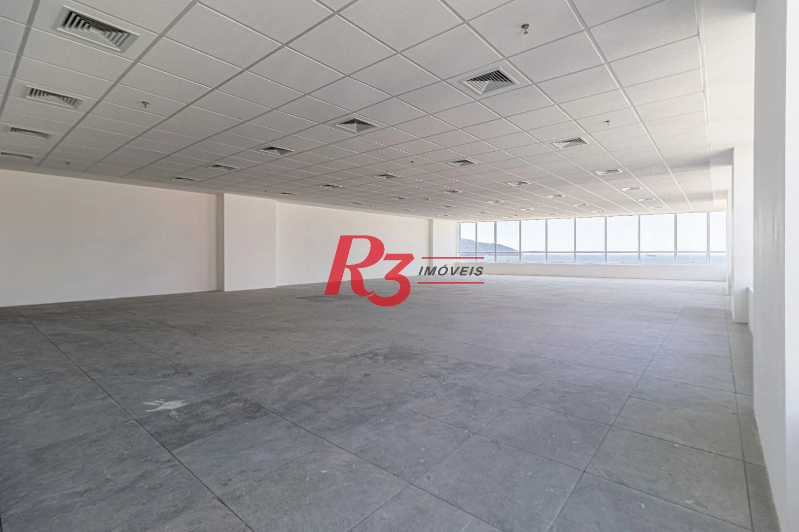 Sala para alugar, 517 m² por R$ 38.694,26/mês - José Menino - Santos/SP