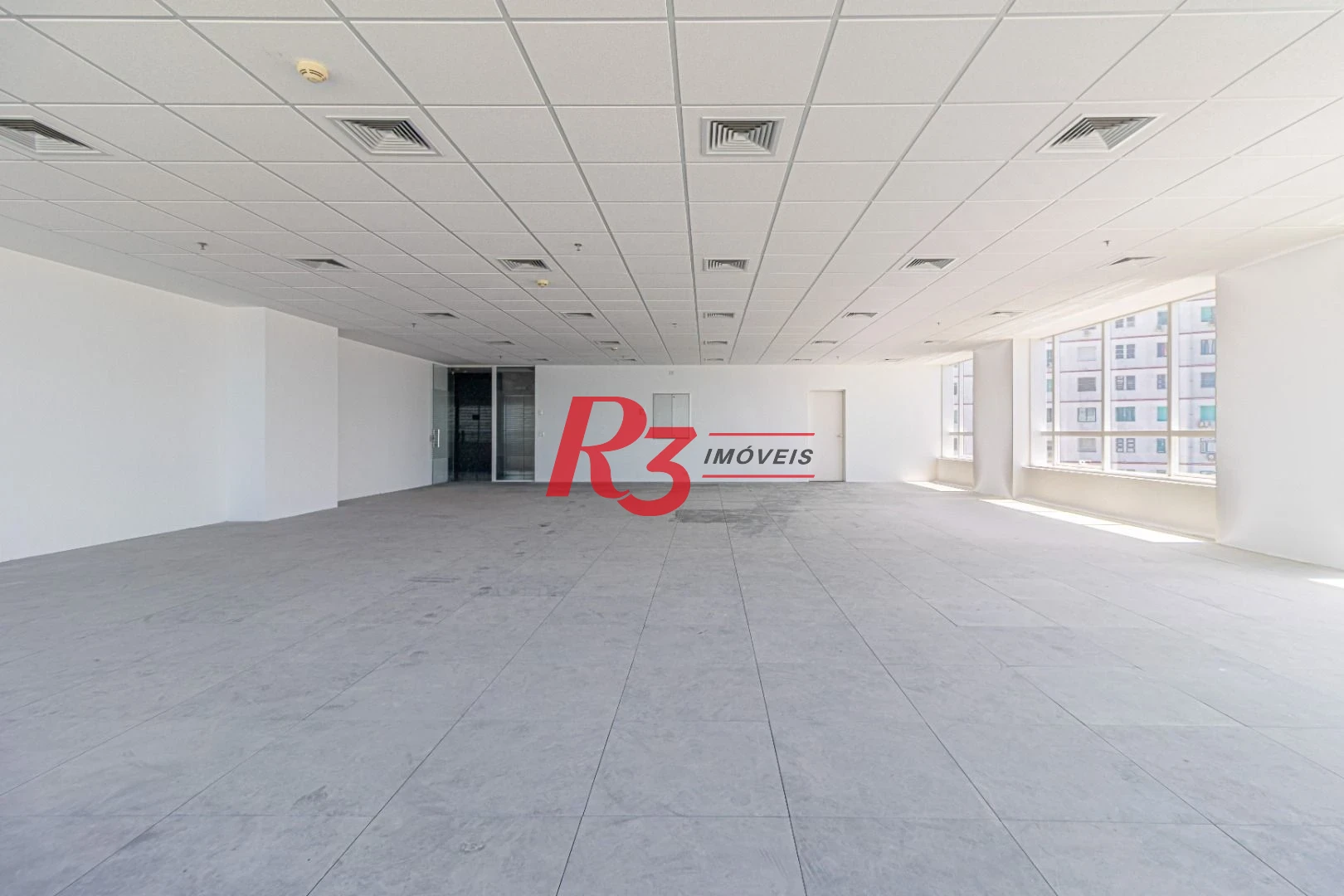 Sala para alugar, 517 m² por R$ 38.694,26/mês - José Menino - Santos/SP