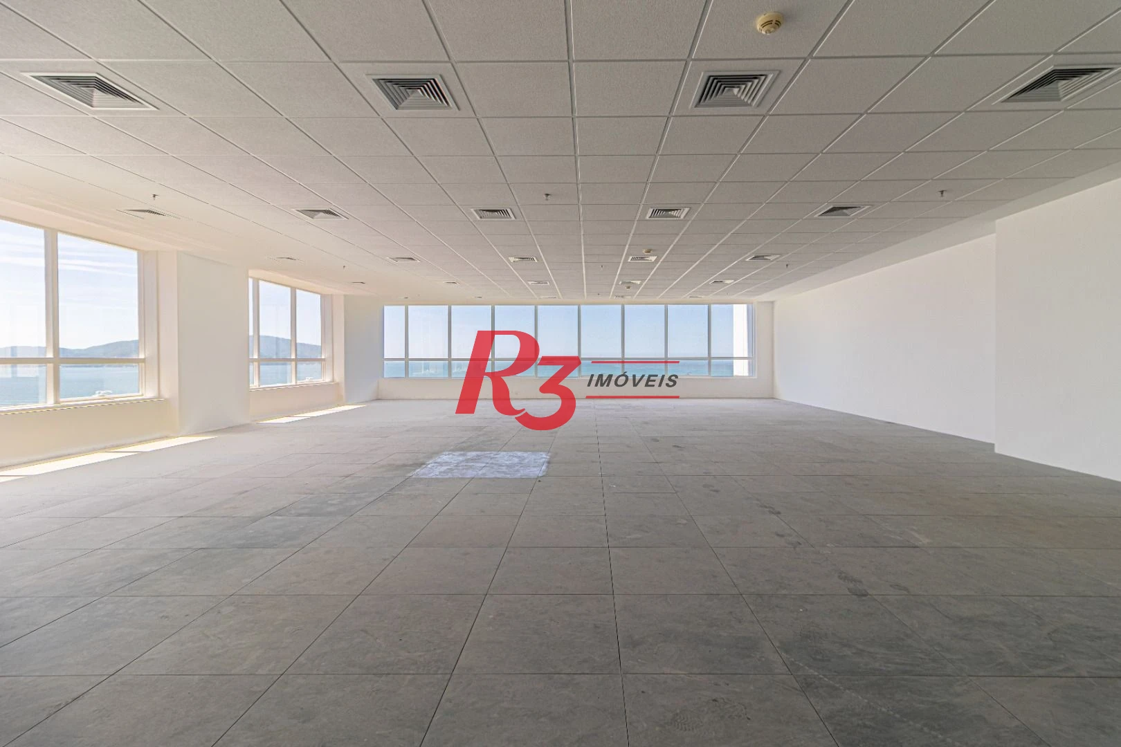 Sala para alugar, 517 m² por R$ 38.694,26/mês - José Menino - Santos/SP