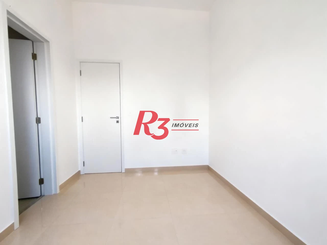 Apartamento com 3 dormitórios à venda, 137 m² por R$ 2.805.000,00 - José Menino - Santos/SP