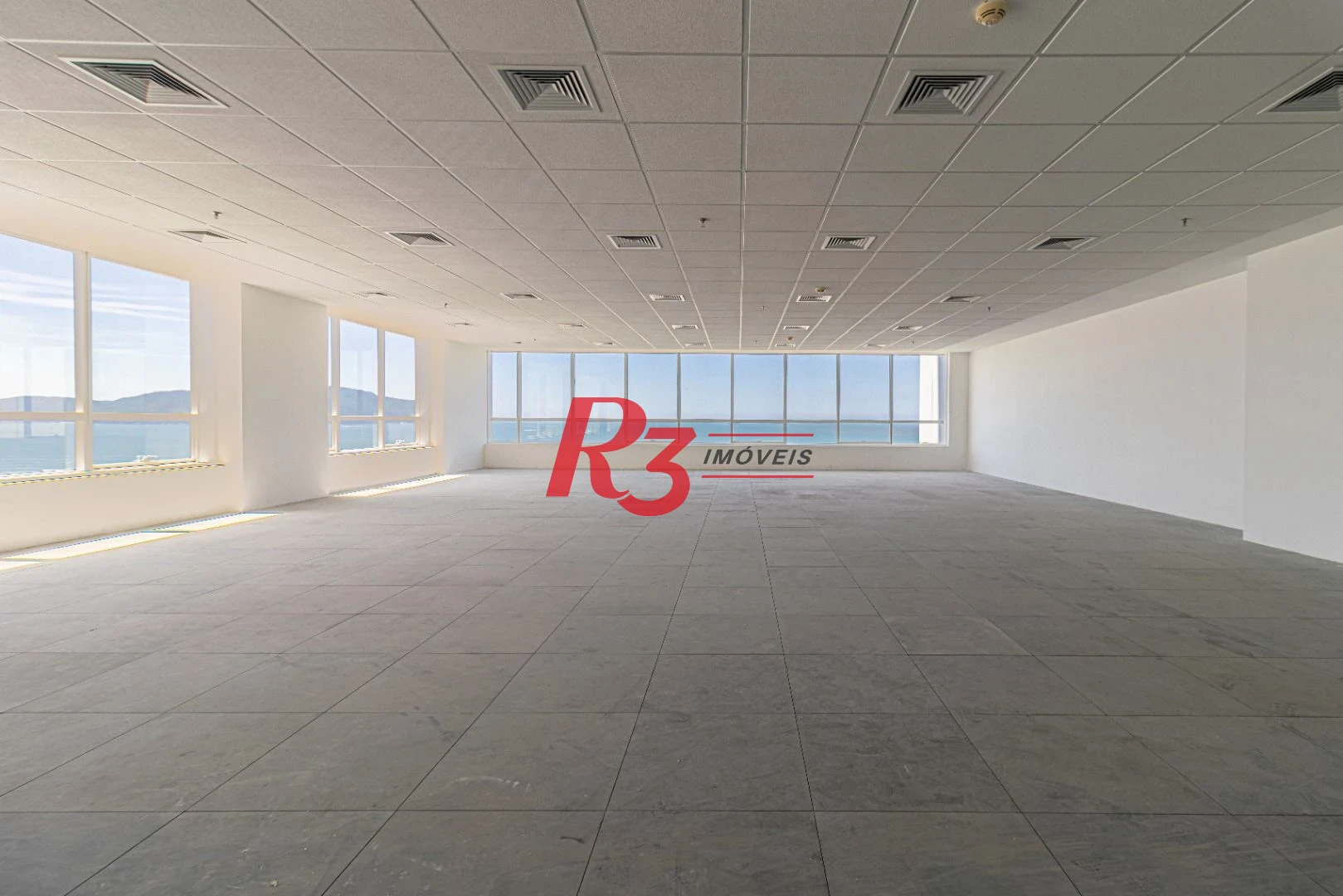 Sala para alugar, 517 m² por R$ 44.706,95/mês - José Menino - Santos/SP