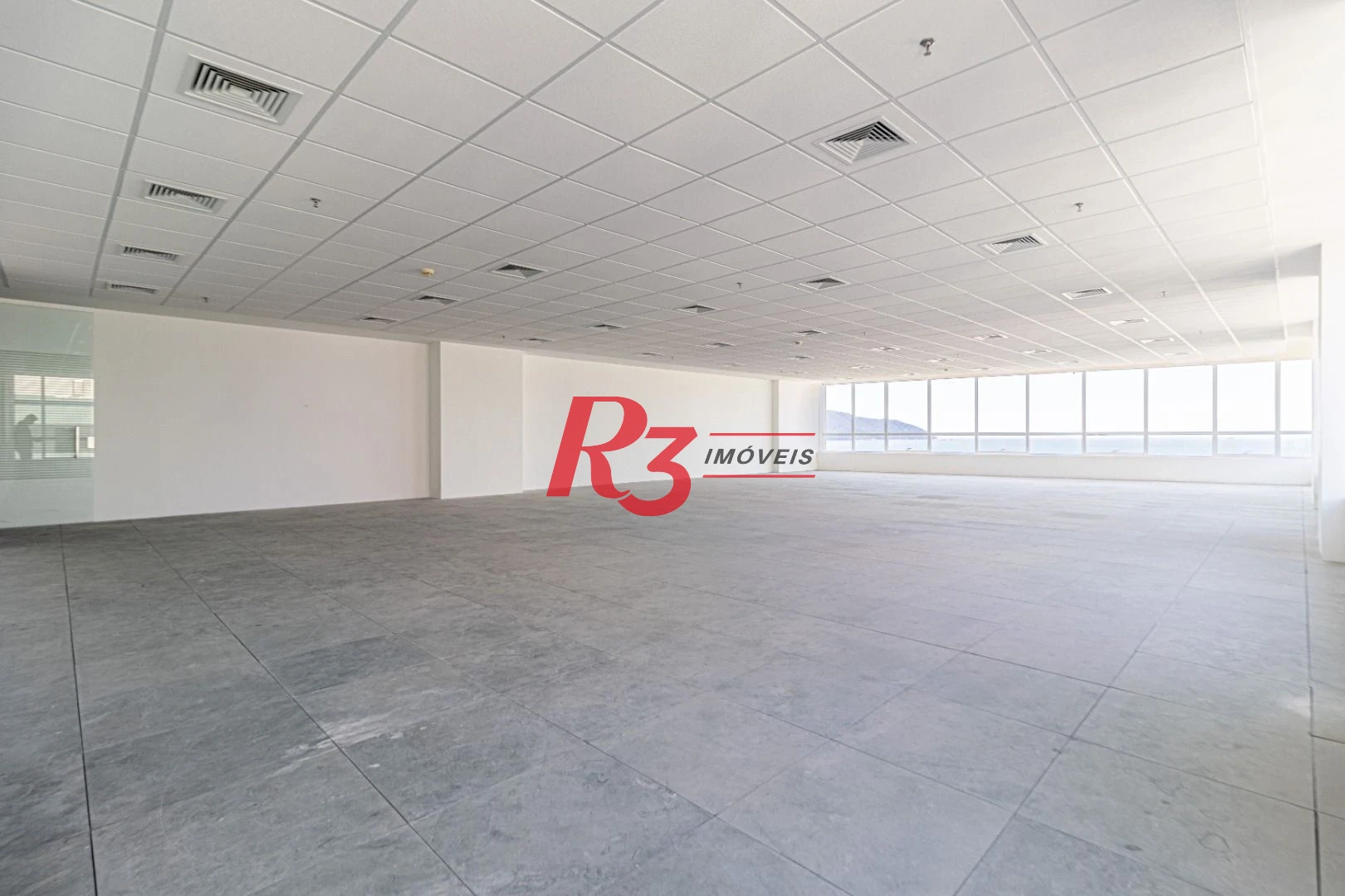 Sala para alugar, 517 m² por R$ 44.493,39/mês - José Menino - Santos/SP