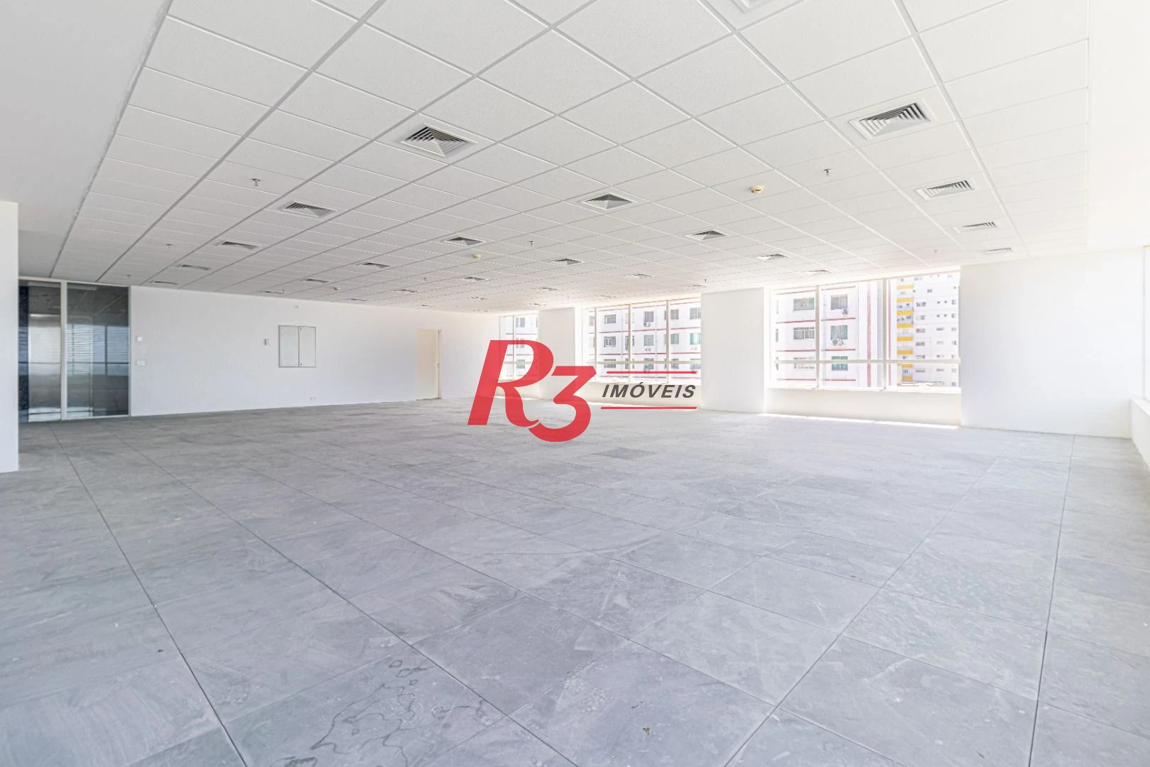 Sala para alugar, 517 m² por R$ 44.493,39/mês - José Menino - Santos/SP