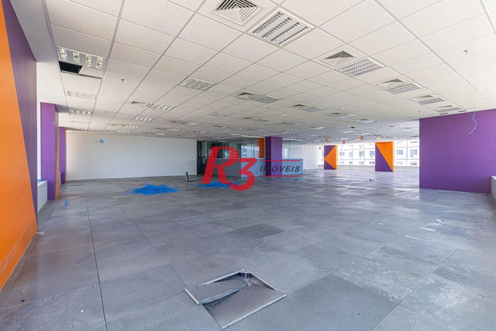 Sala para alugar, 517 m² por R$ 37.940,90/mês - José Menino - Santos/SP