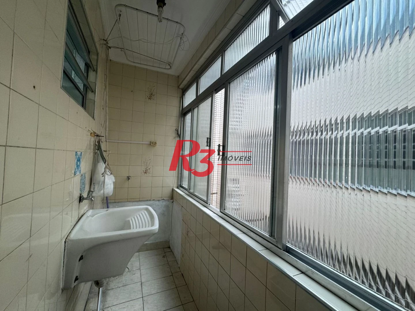 Apartamento com 1 dormitório à venda, 65 m² por R$ 350.000,00 - Aparecida - Santos/SP