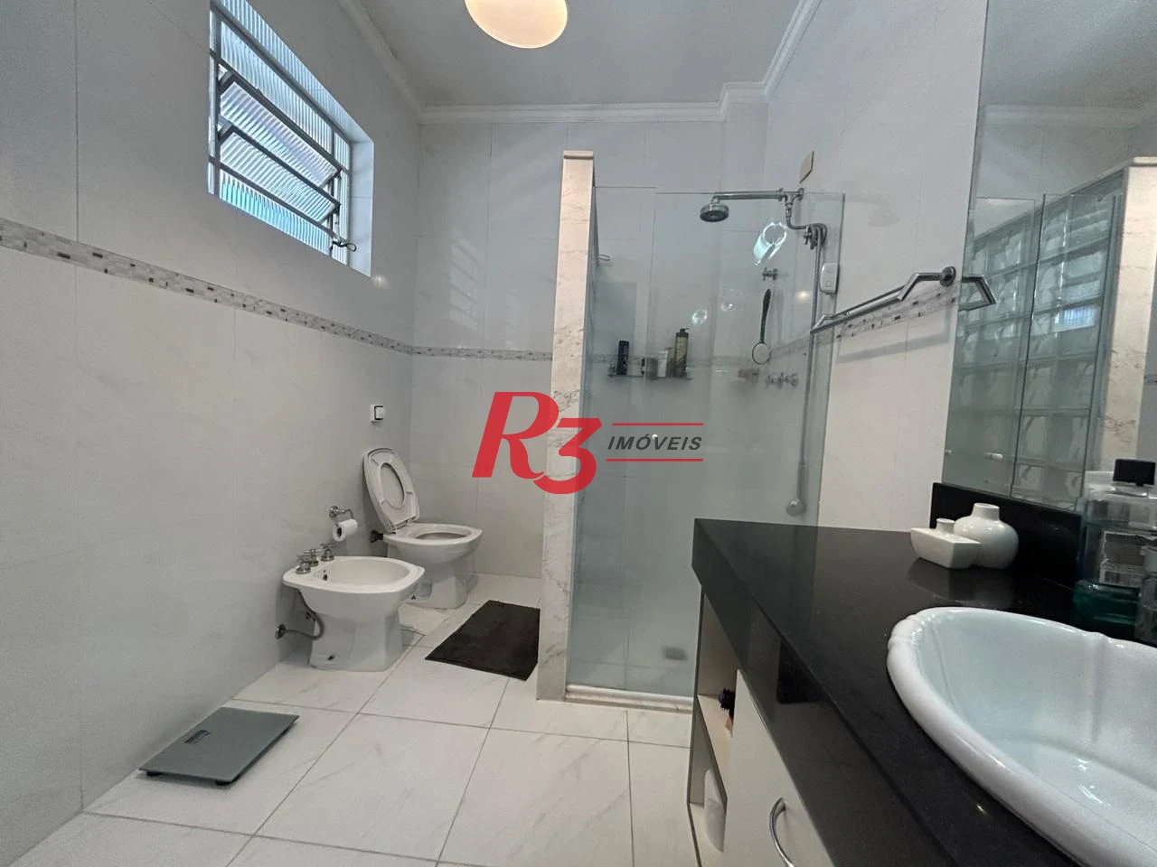 Casa com 4 dormitórios à venda, 350 m² por R$ 6.390.000,00 - Ponta da Praia - Santos/SP