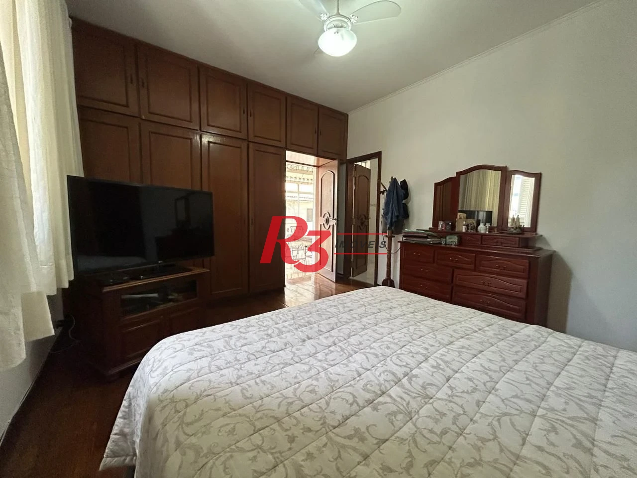 Casa com 4 dormitórios à venda, 350 m² por R$ 6.390.000,00 - Ponta da Praia - Santos/SP