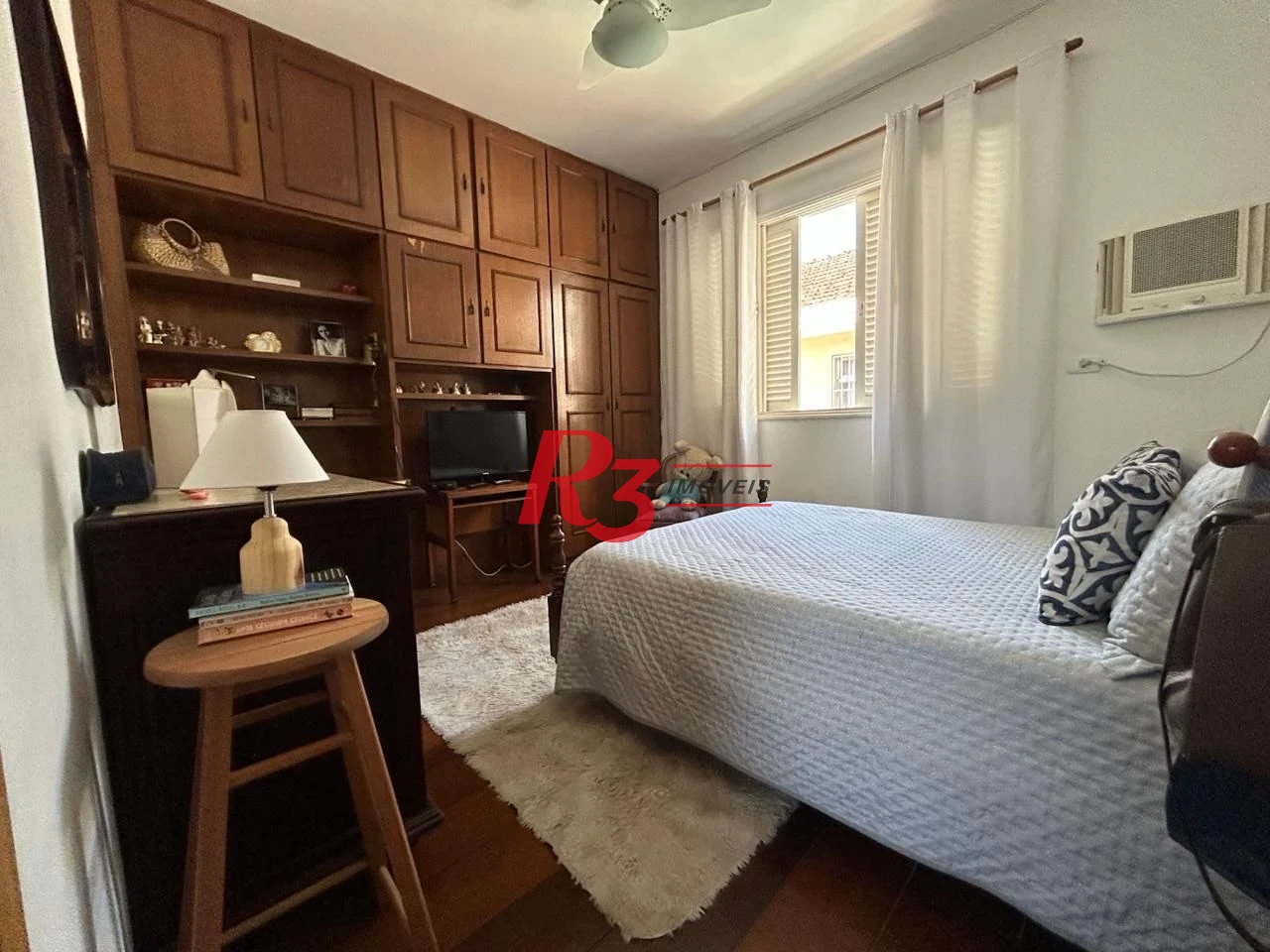 Casa com 4 dormitórios à venda, 350 m² por R$ 6.390.000,00 - Ponta da Praia - Santos/SP