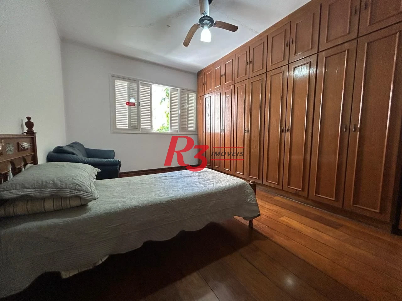 Casa com 4 dormitórios à venda, 350 m² por R$ 6.390.000,00 - Ponta da Praia - Santos/SP