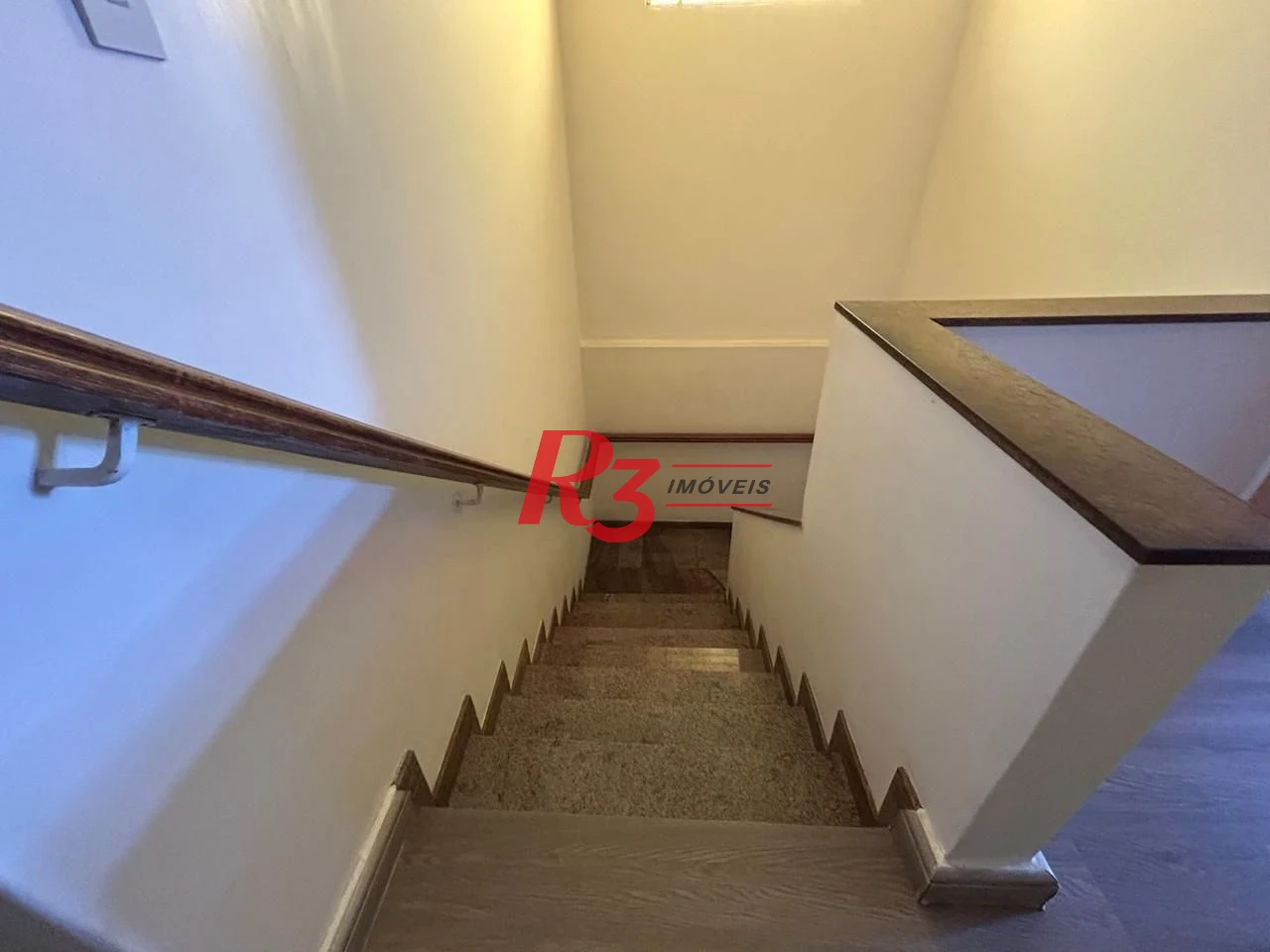Casa com 4 dormitórios à venda, 350 m² por R$ 6.390.000,00 - Ponta da Praia - Santos/SP