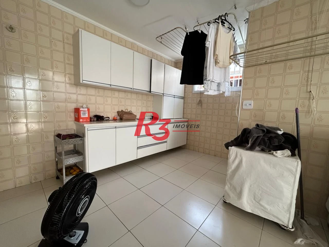 Casa com 4 dormitórios à venda, 350 m² por R$ 6.390.000,00 - Ponta da Praia - Santos/SP