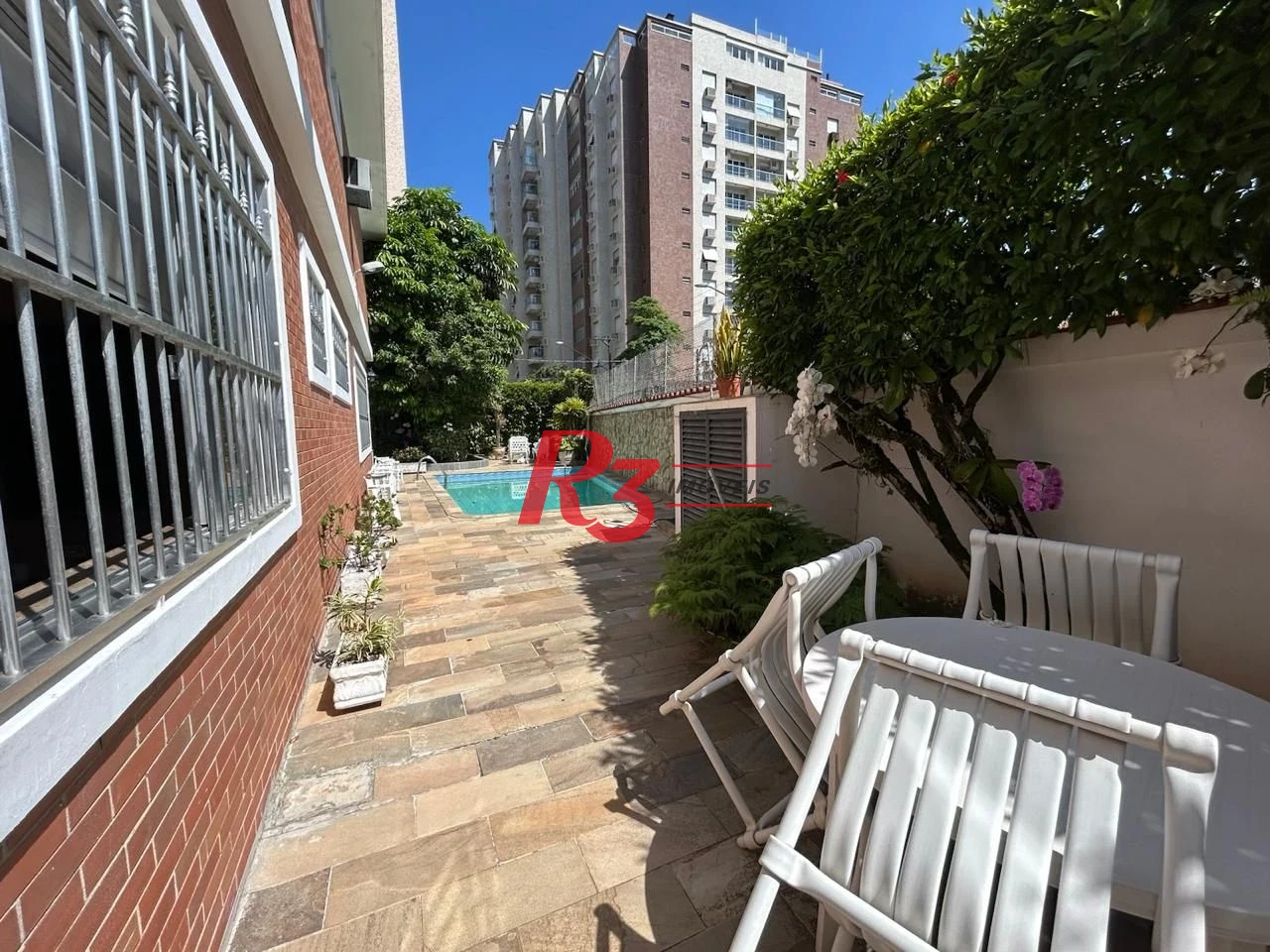 Casa com 4 dormitórios à venda, 350 m² por R$ 6.390.000,00 - Ponta da Praia - Santos/SP