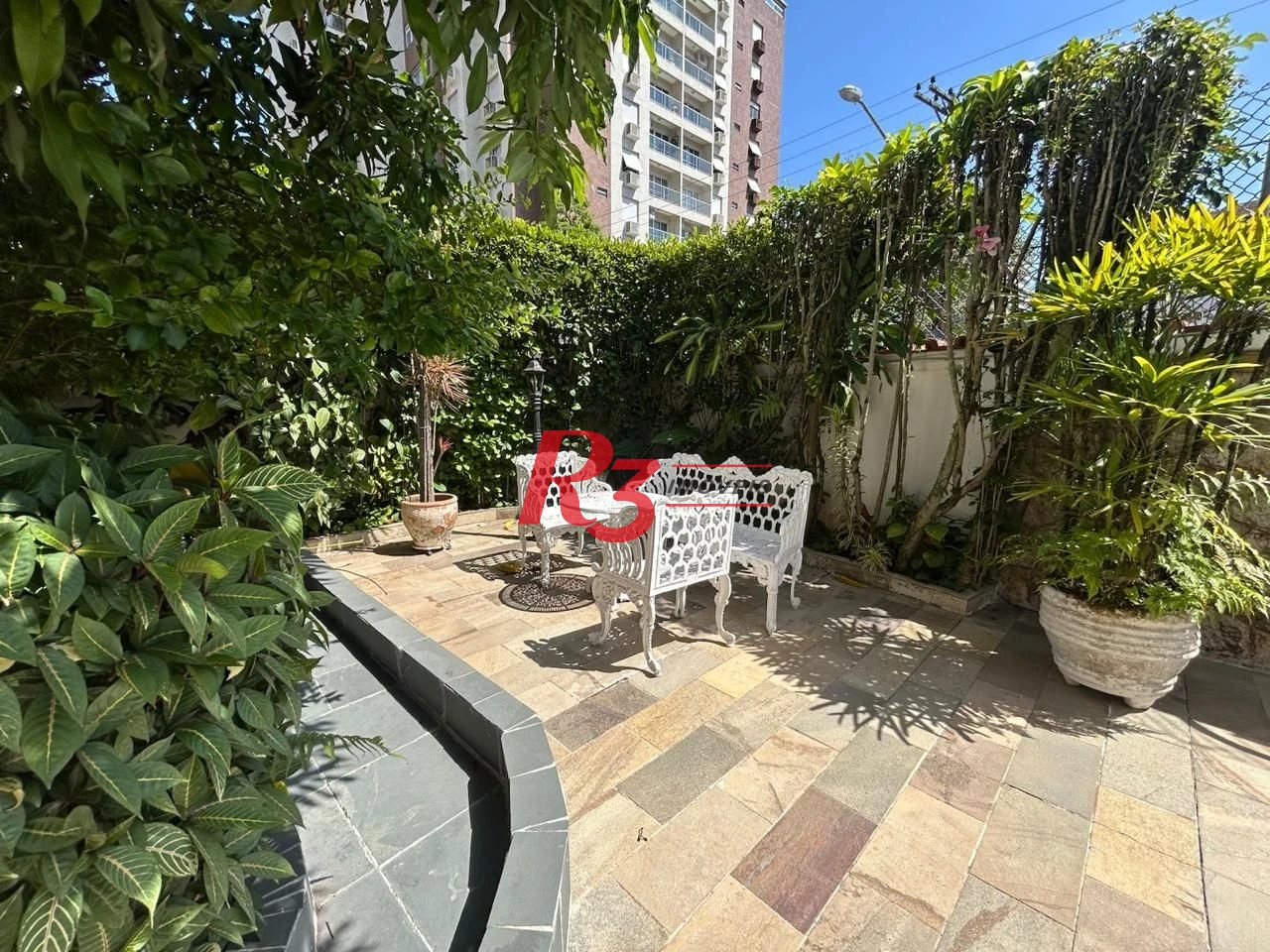 Casa com 4 dormitórios à venda, 350 m² por R$ 6.390.000,00 - Ponta da Praia - Santos/SP