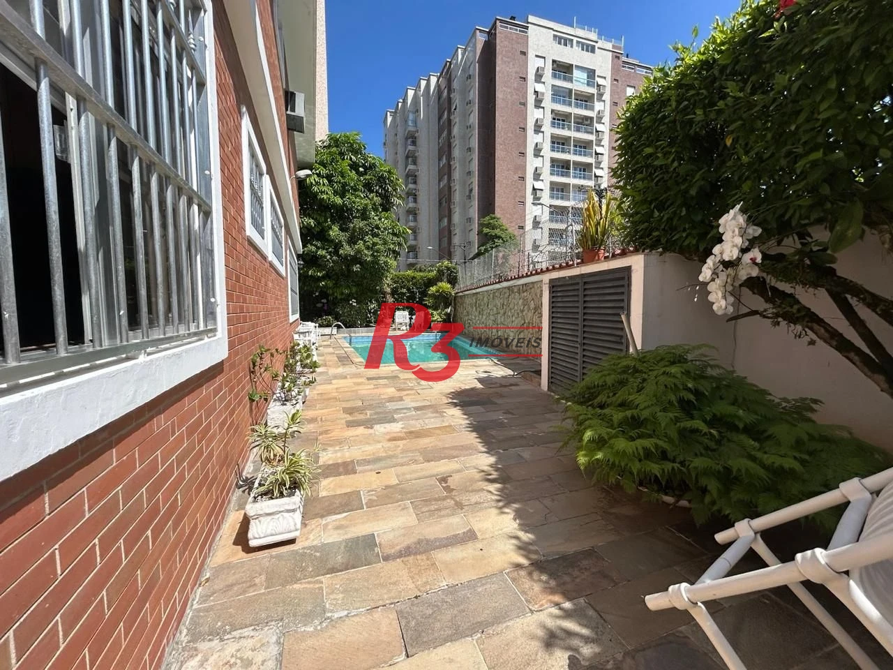 Casa com 4 dormitórios à venda, 350 m² por R$ 6.390.000,00 - Ponta da Praia - Santos/SP
