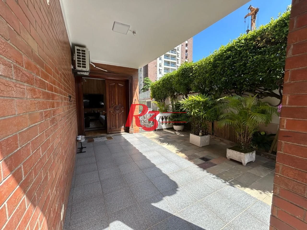 Casa com 4 dormitórios à venda, 350 m² por R$ 6.390.000,00 - Ponta da Praia - Santos/SP