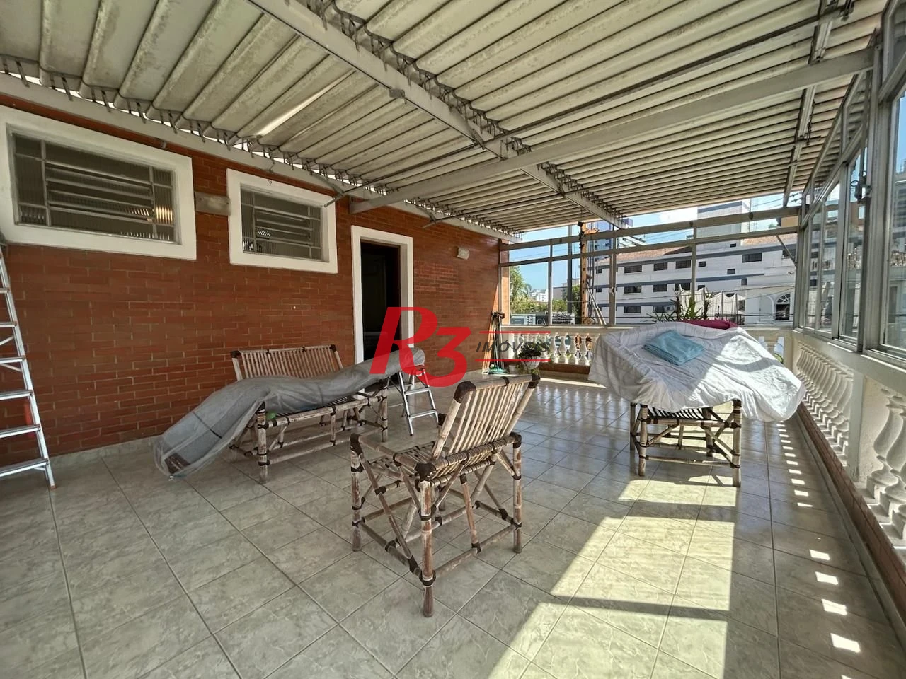 Casa com 4 dormitórios à venda, 350 m² por R$ 6.390.000,00 - Ponta da Praia - Santos/SP