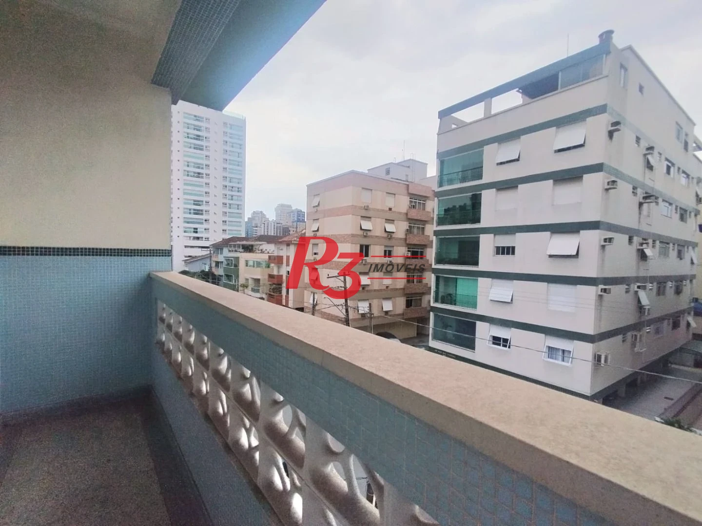 Apartamento com 3 dormitórios à venda, 100 m² por R$ 530.000,00 - Embaré - Santos/SP